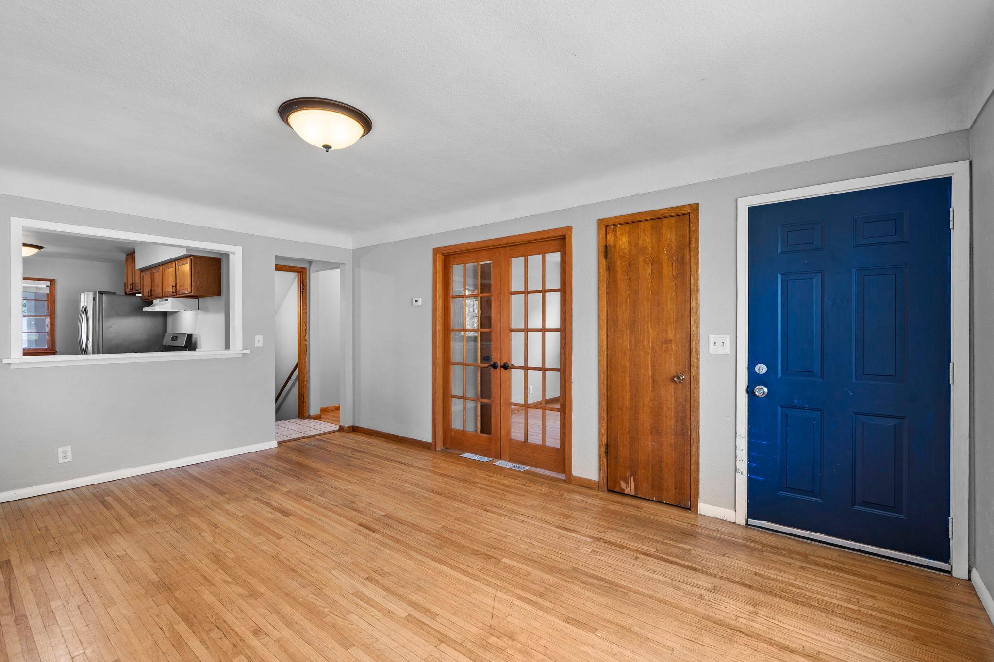 5th image of 513 9Th Ave S, South Saint Paul, MN 55075 | MLS# 7109945
