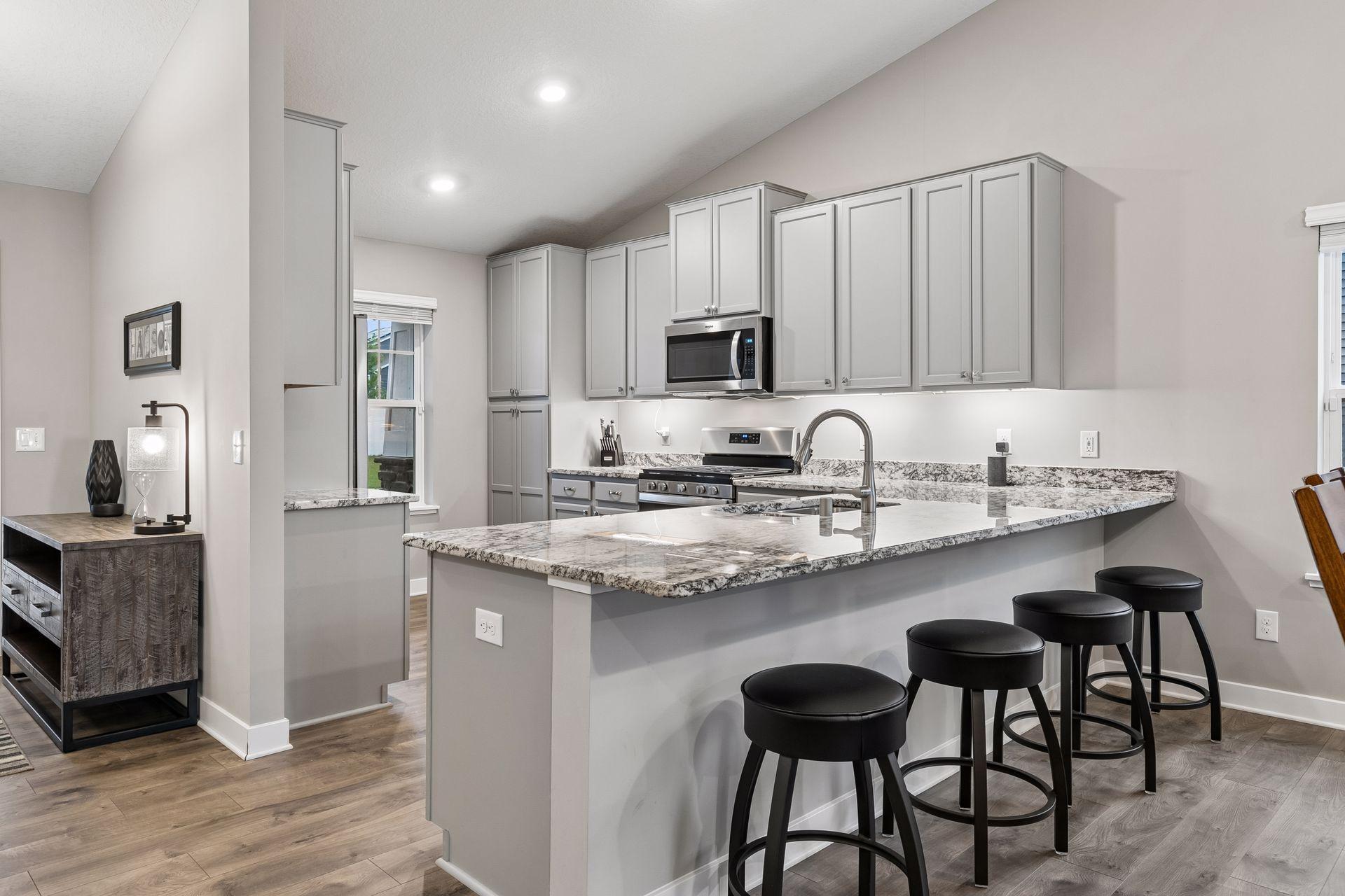2nd image of 20566 Glade Ave, Lakeville, MN 55044 | MLS# 7109980
