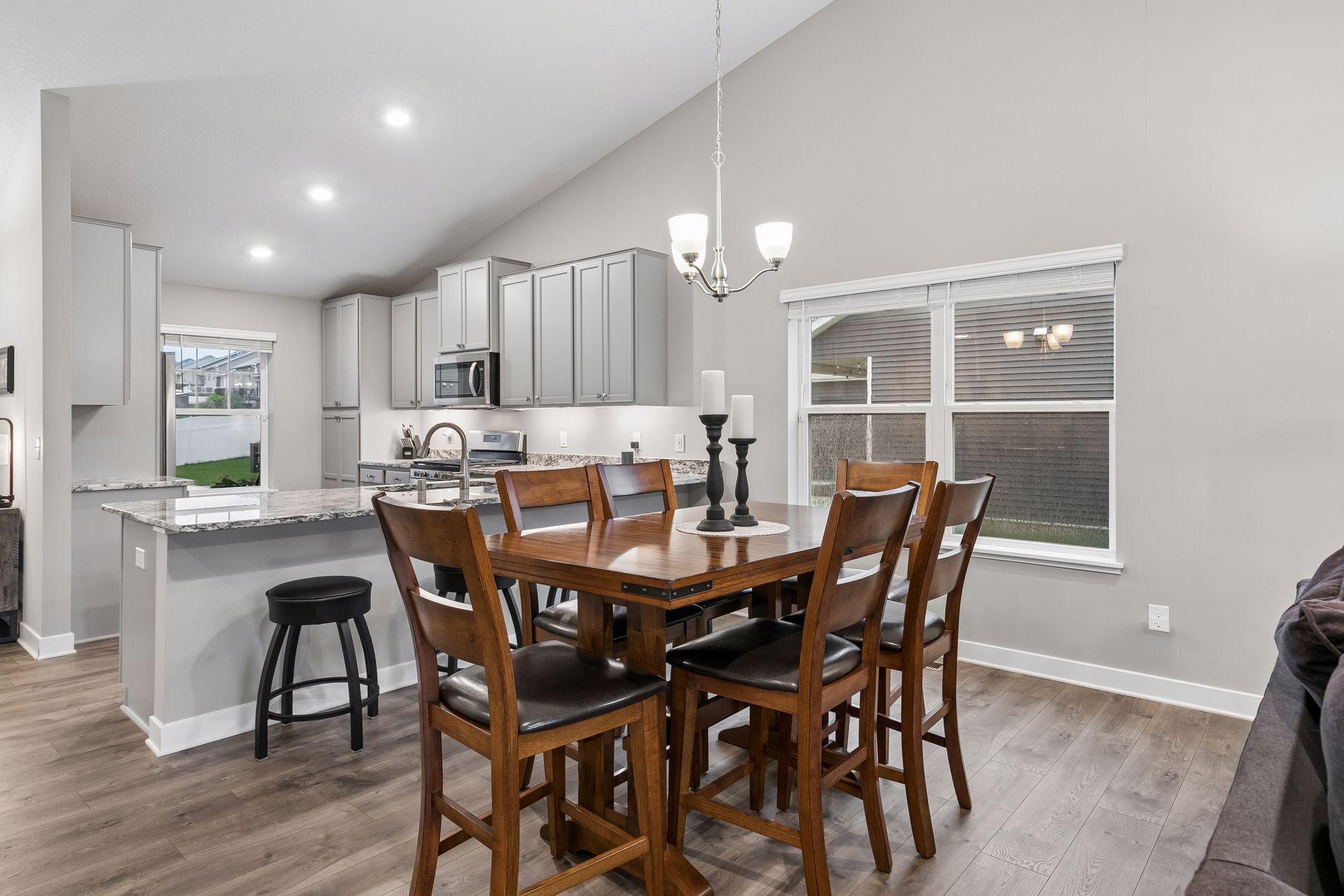 4th image of 20566 Glade Ave, Lakeville, MN 55044 | MLS# 7109980