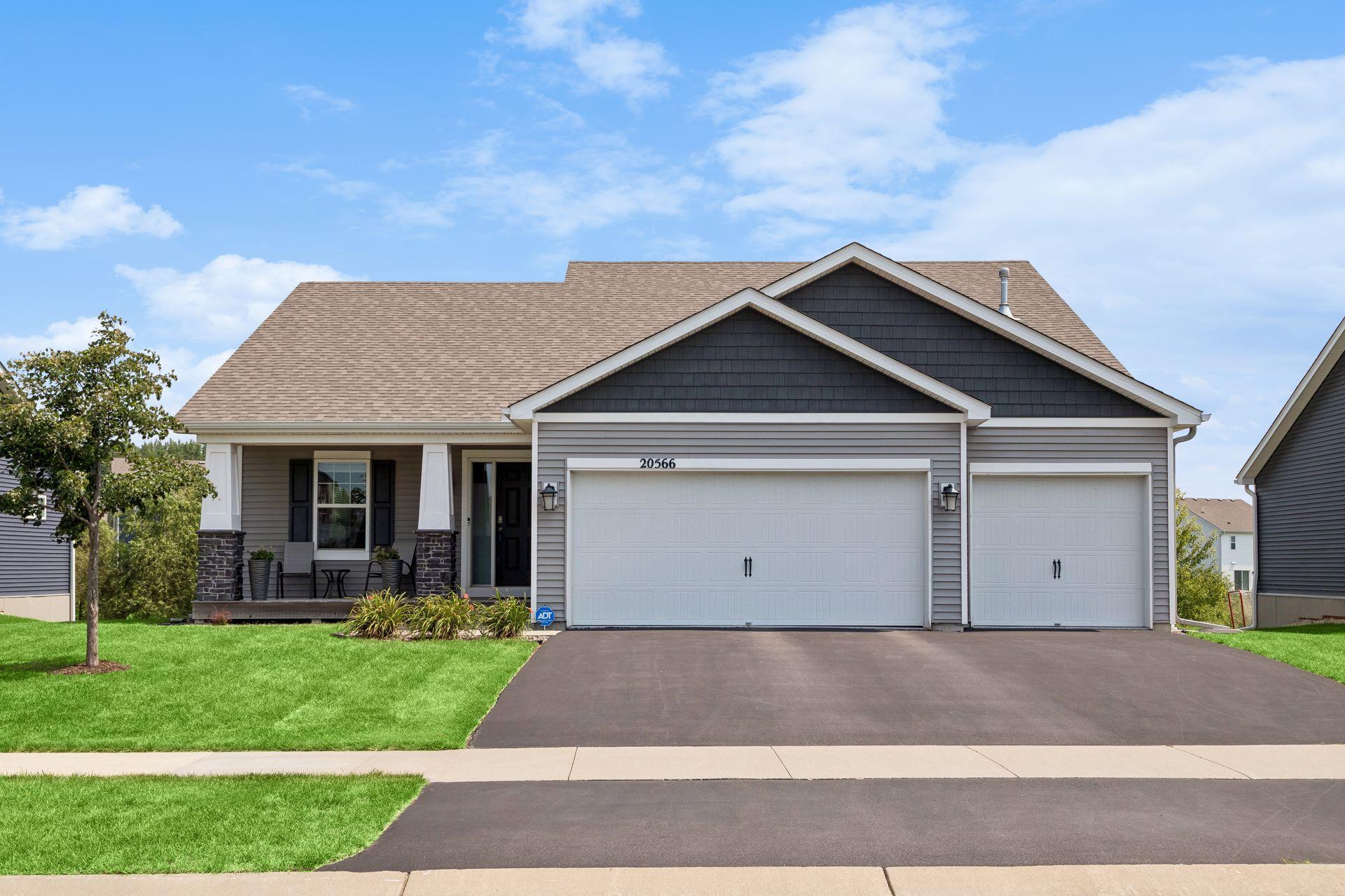1st image of 20566 Glade Ave, Lakeville, MN 55044 | MLS# 7109980