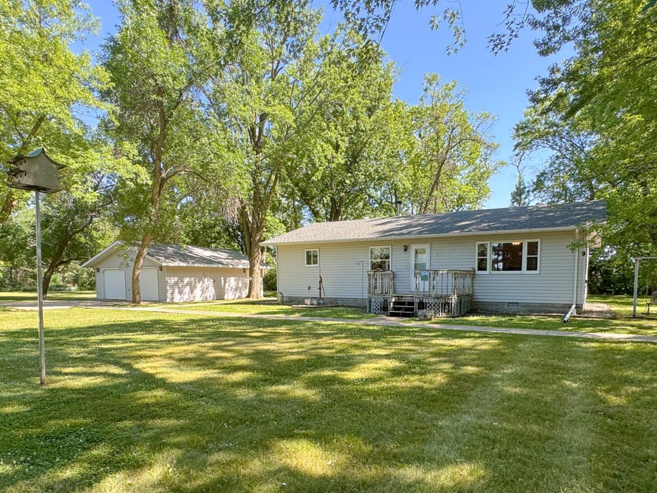 1st image of 25 Broadway Ave W, Milnor, ND 58060 | MLS# 7109990