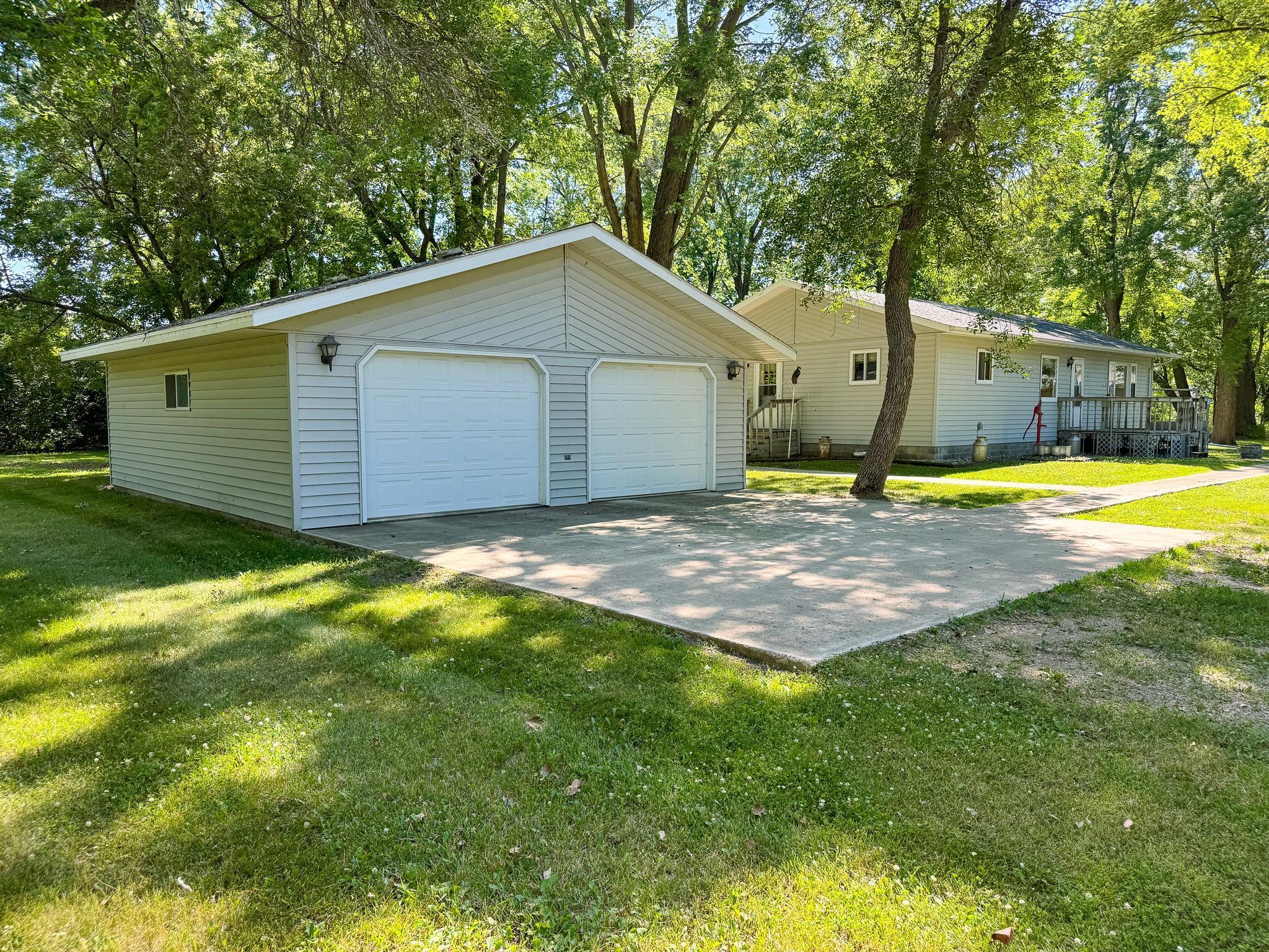 3rd image of 25 Broadway Ave W, Milnor, ND 58060 | MLS# 7109990