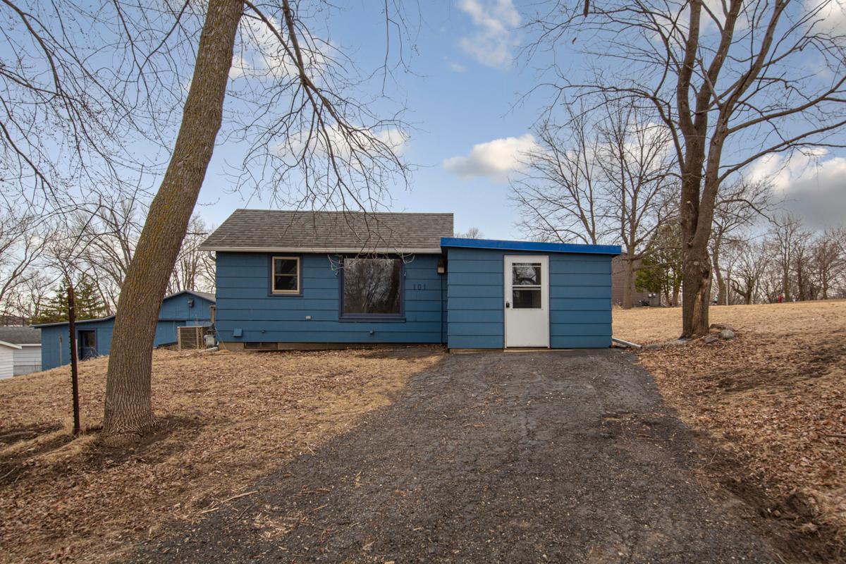 2nd image of 101 State Hwy 60 E, Elysian, MN 56028 | MLS# 7110004