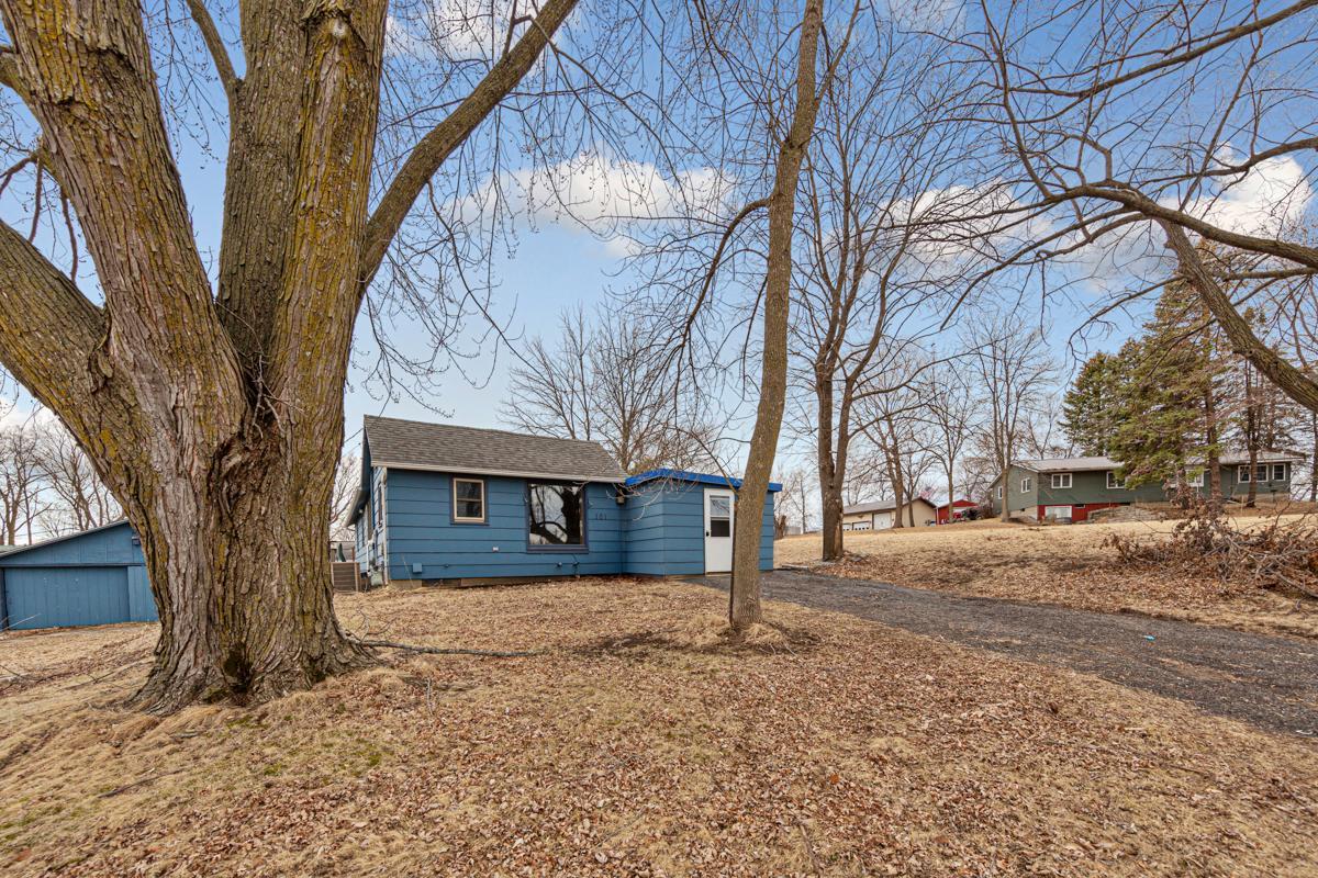 3rd image of 101 State Hwy 60 E, Elysian, MN 56028 | MLS# 7110004