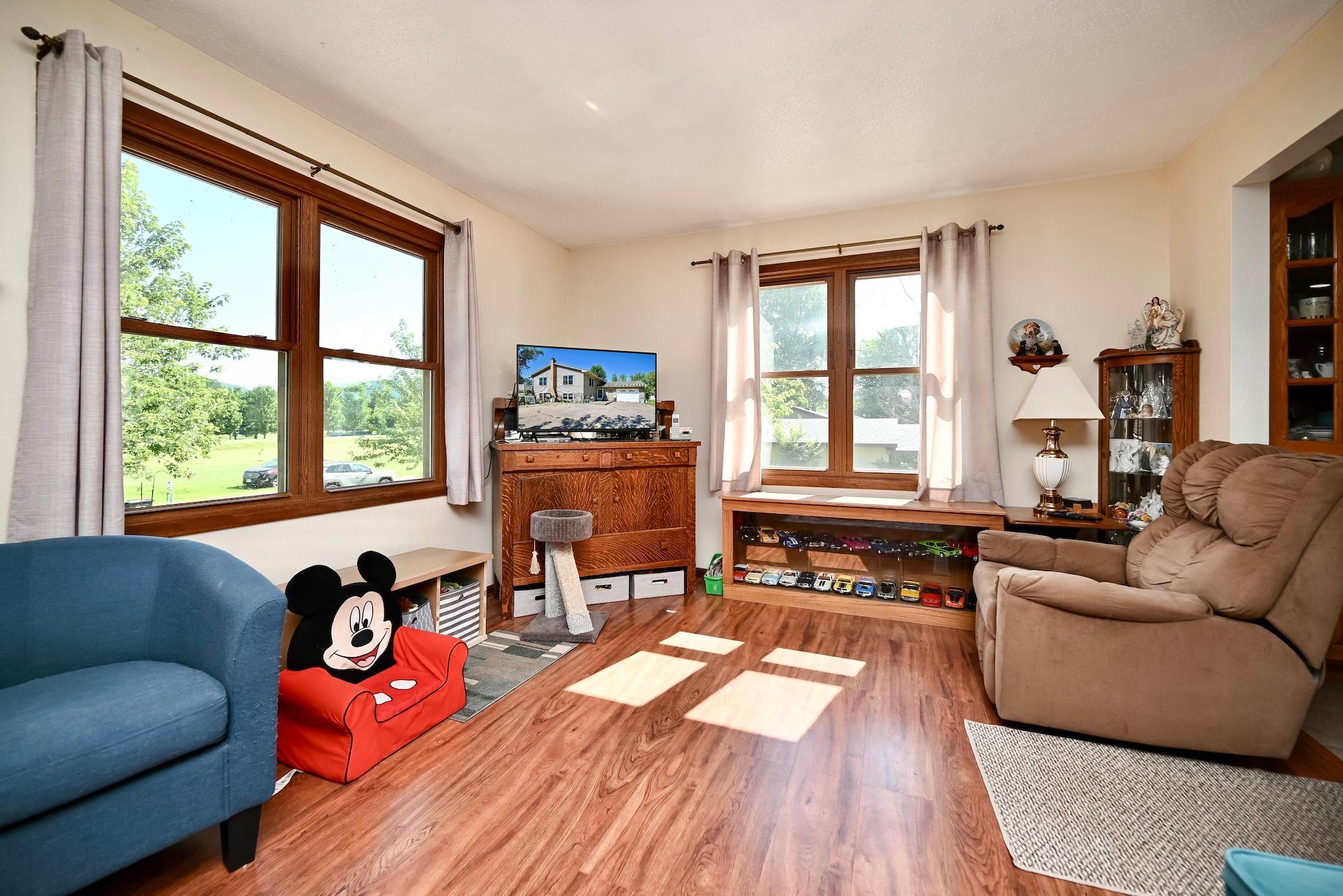 5th image of 49 E 2Nd St, Cochrane, WI 54622 | MLS# 7110021