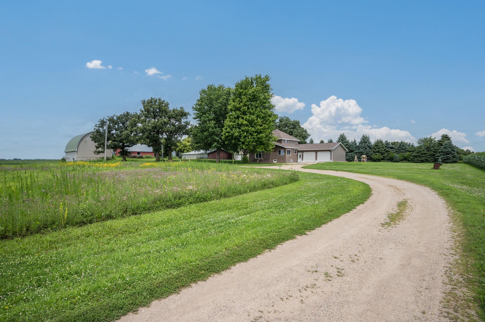 1st image of 205 232nd Ave, Fairmont, MN 56031 | MLS# 7110028