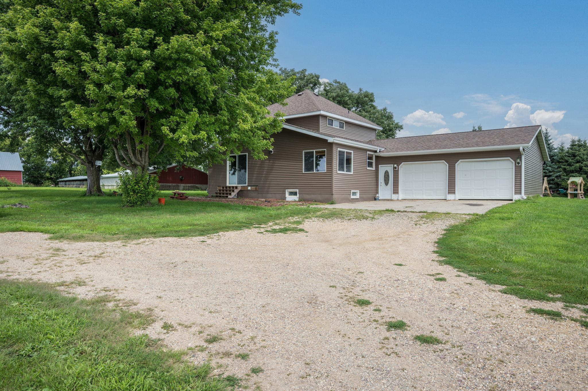 2nd image of 205 232nd Ave, Fairmont, MN 56031 | MLS# 7110028