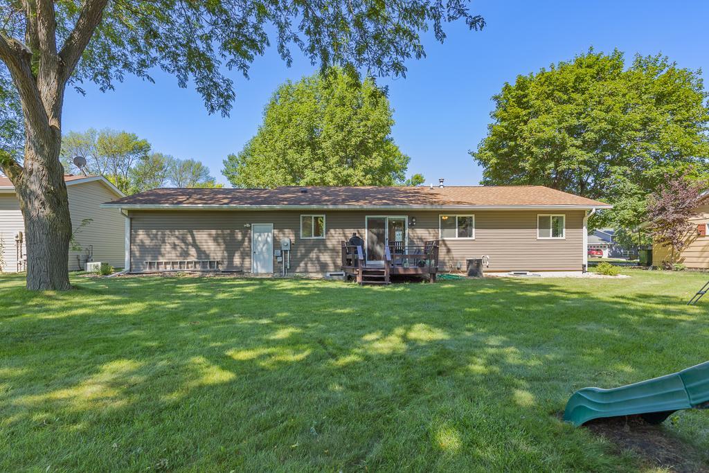 5th image of 901 Columbine Dr, Marshall, MN 56258 | MLS# 7110037