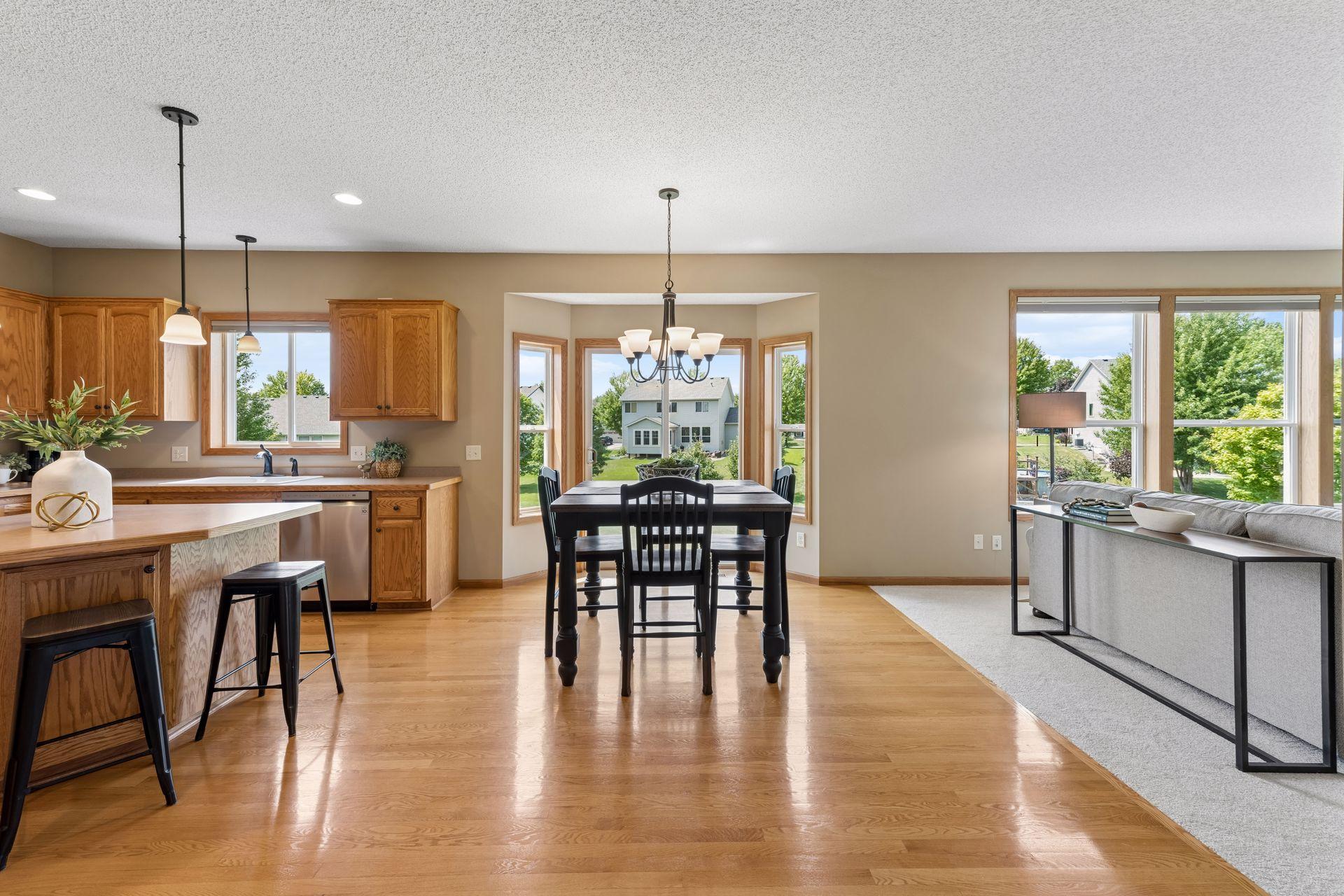 4th image of 1235 Pine Sq, Waconia, MN 55387 | MLS# 7110059