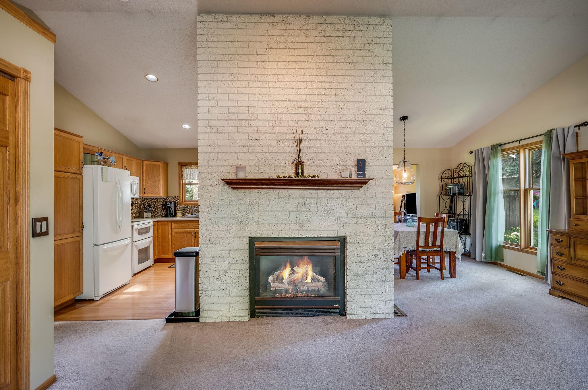 3rd image of 684 Shoreacres Dr, Fairmont, MN 56031 | MLS# 7110083