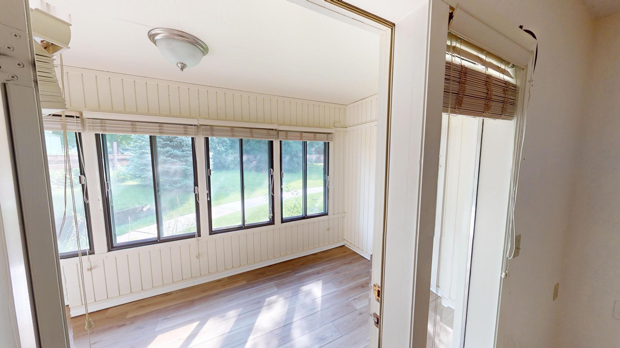 3rd image of 909 Luther Pl, Albert Lea, MN 56007