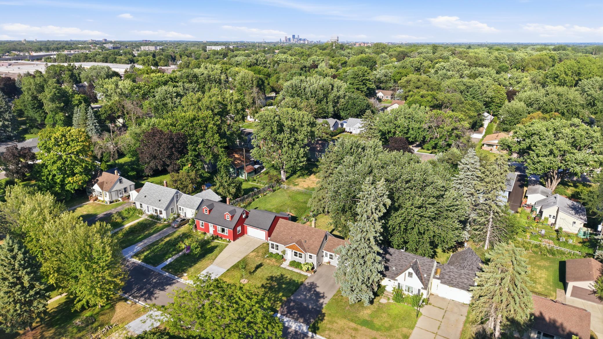 4th image of 413 Adams Ave, Hopkins, MN 55343 | MLS# 7110196