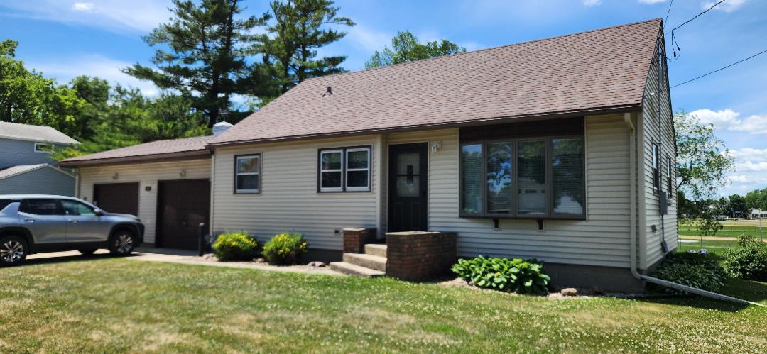 1st image of 176 Powers Ave N, Alden, MN 56009 | MLS# 7110197