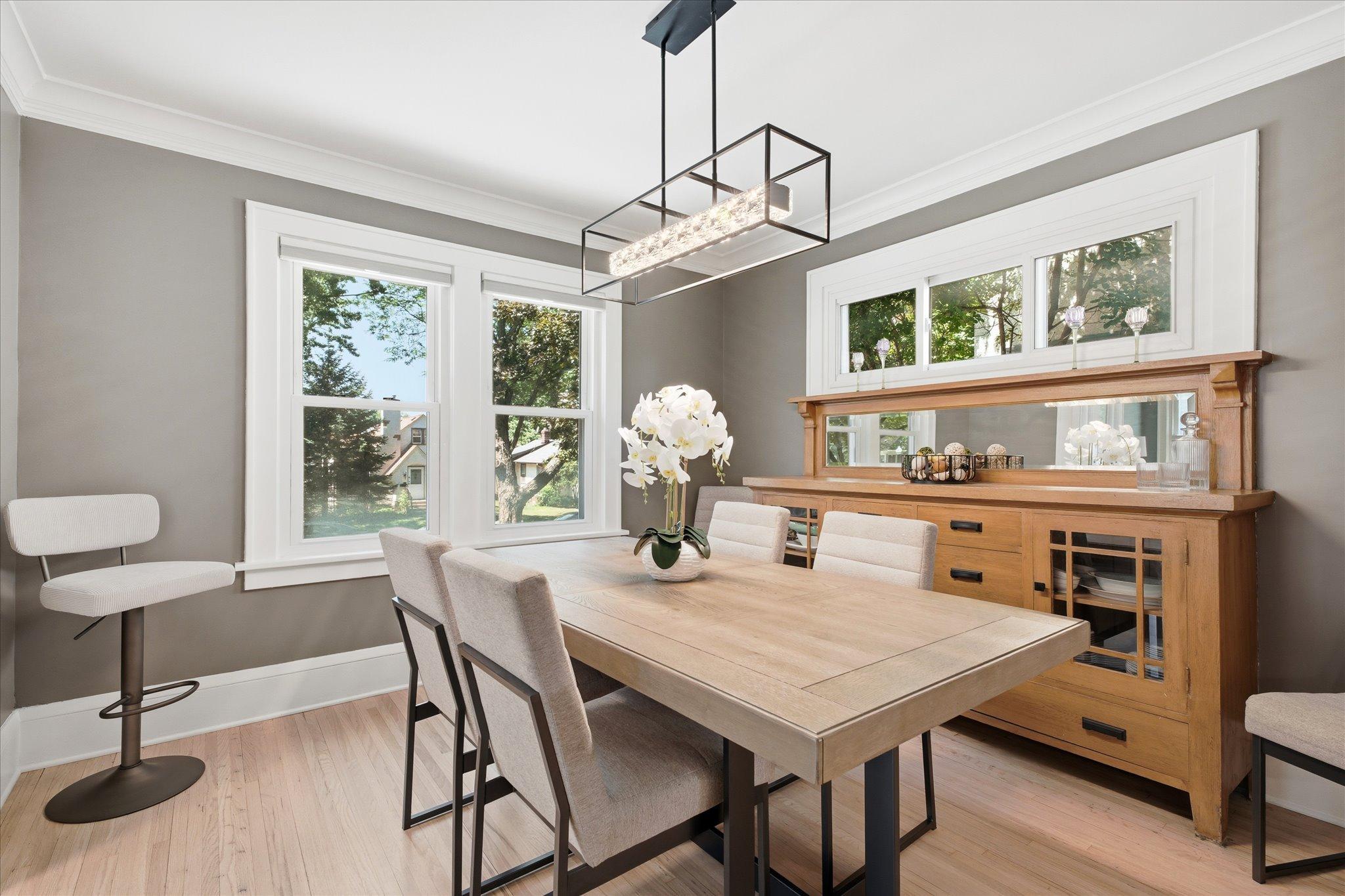 3rd image of 4653 Clinton Ave, Minneapolis, MN 55419 | MLS# 7110220