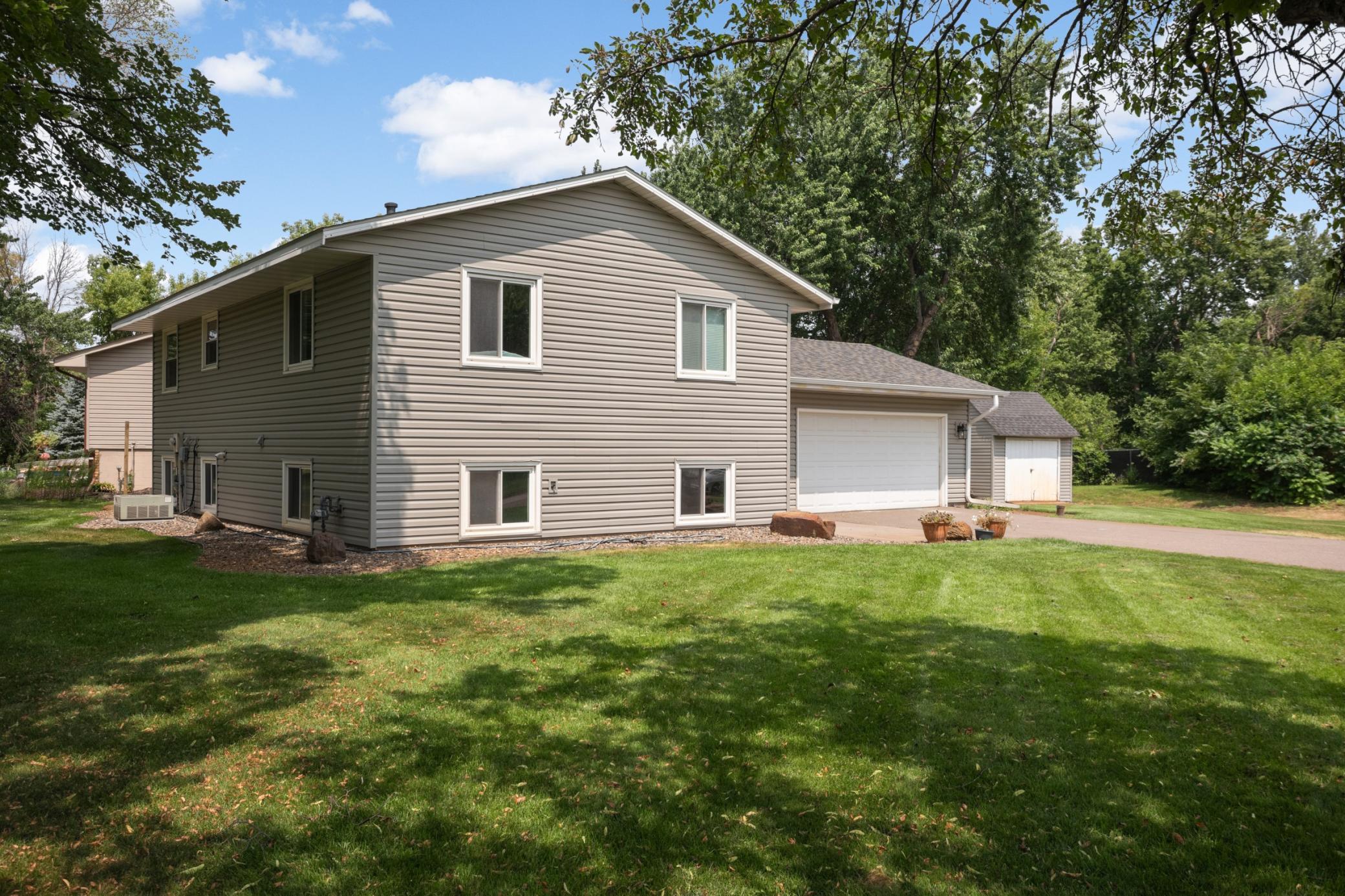 Homes for sale in Dayton, MN | 12420 Pineview Trl, Dayton, MN 55327 | MLS# 7110268