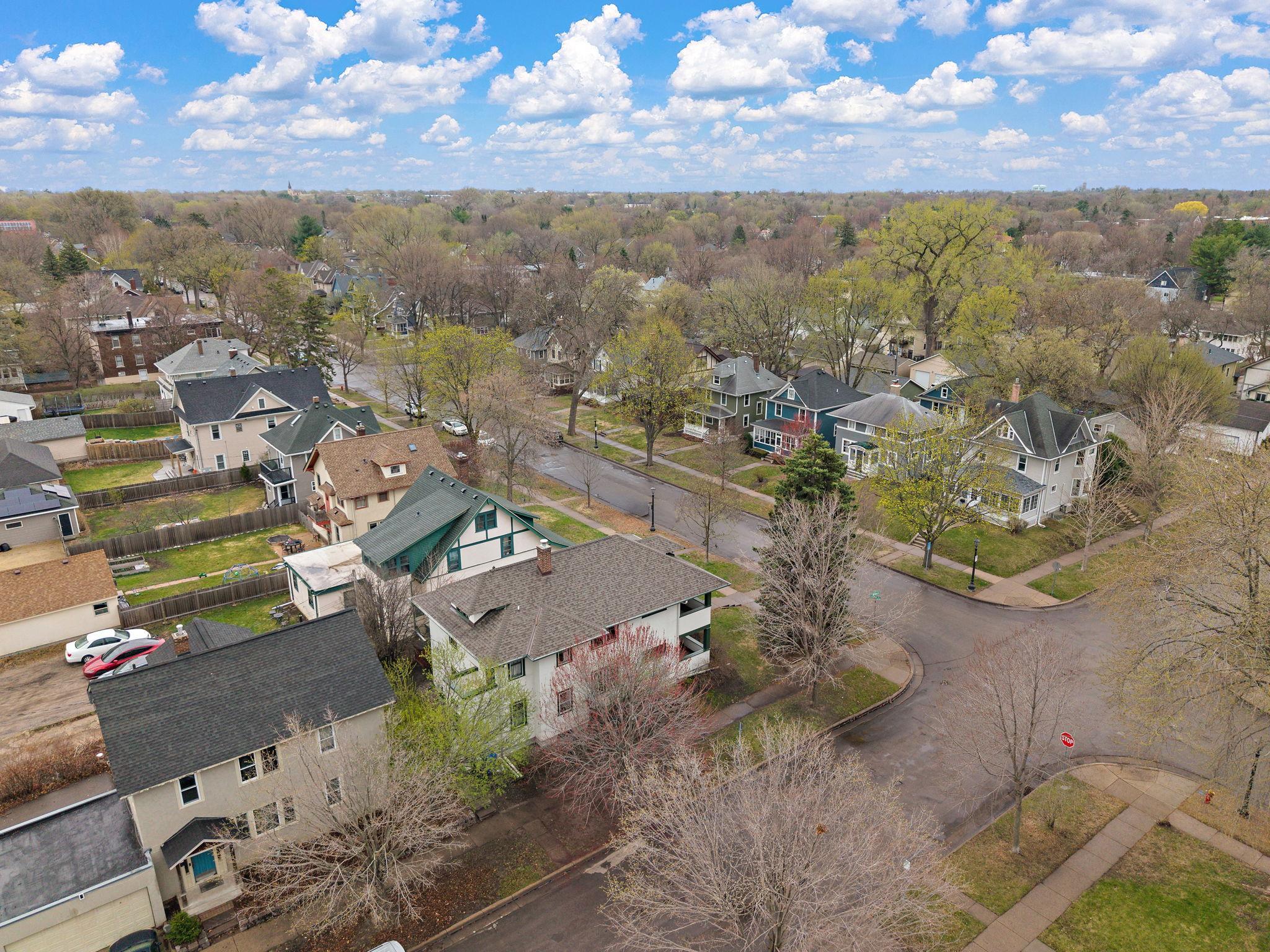 5th image of 2017 Laurel Ave, Saint Paul, MN 55104 | MLS# 7110325