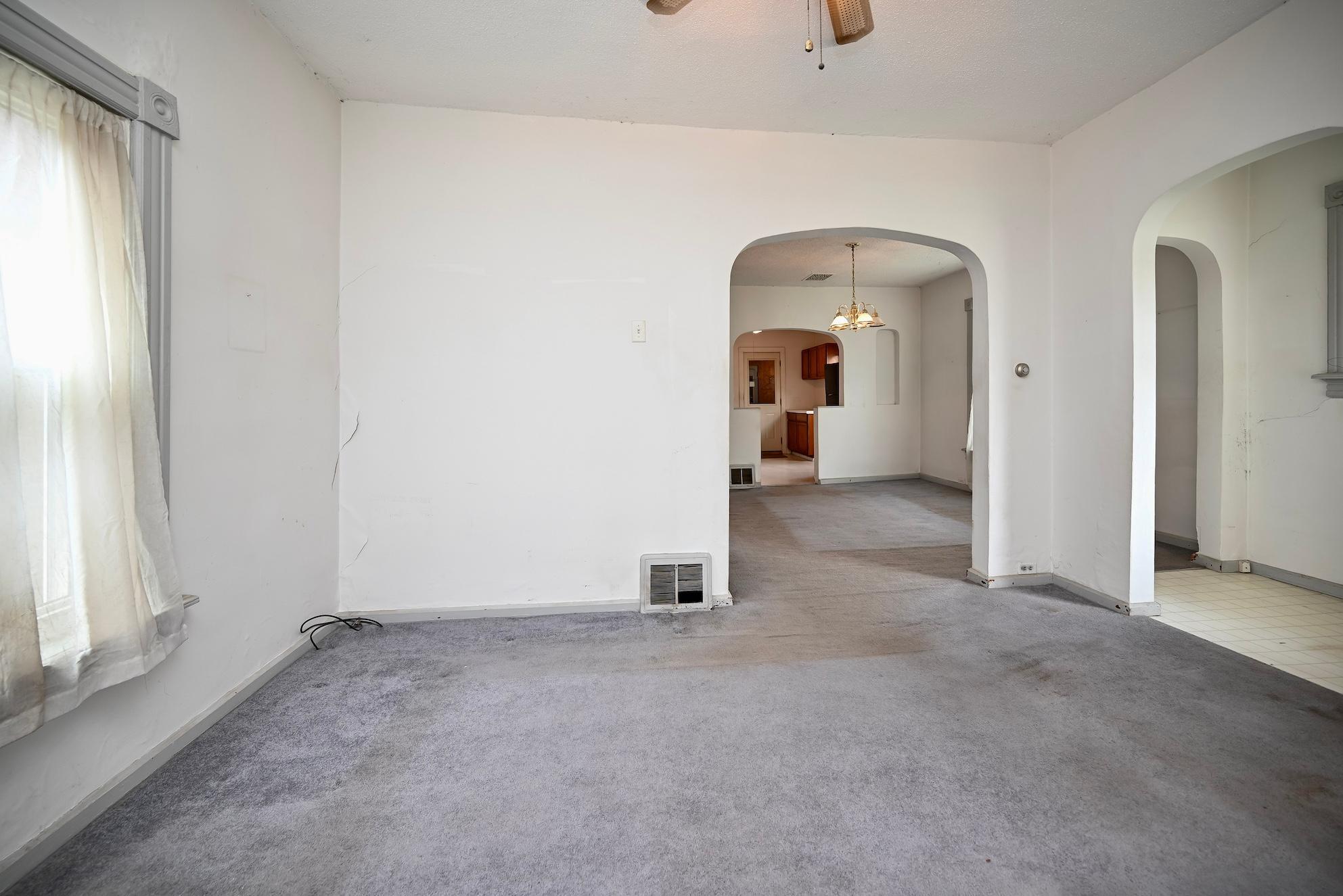 3rd image of 653 Johnson St, Winona, MN 55987 | MLS# 7110357