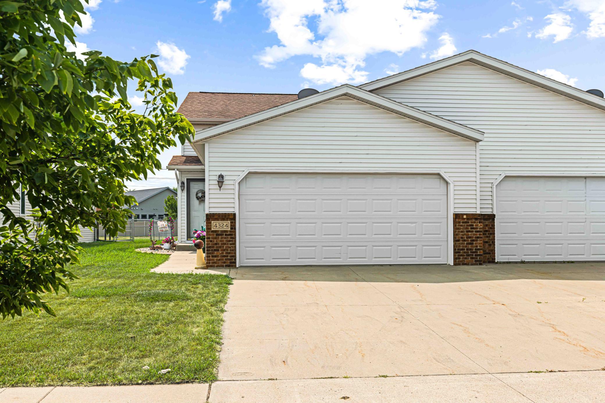 2nd image of 4324 39 1/2 Ave S, Fargo, ND 58104 | MLS# 7110358
