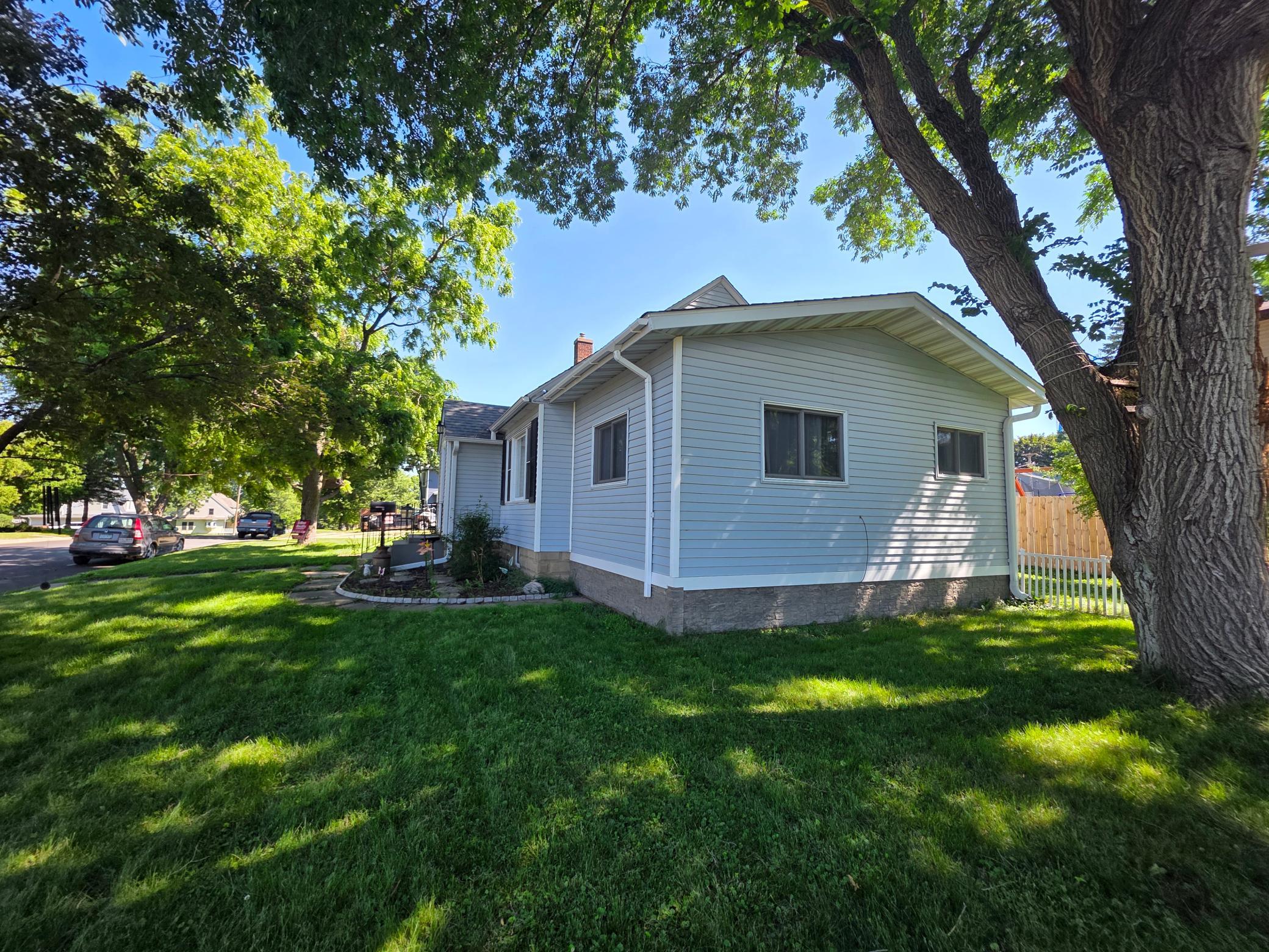 29th image of 717 Forest St, Kenyon, MN 55946 | MLS# 7110409