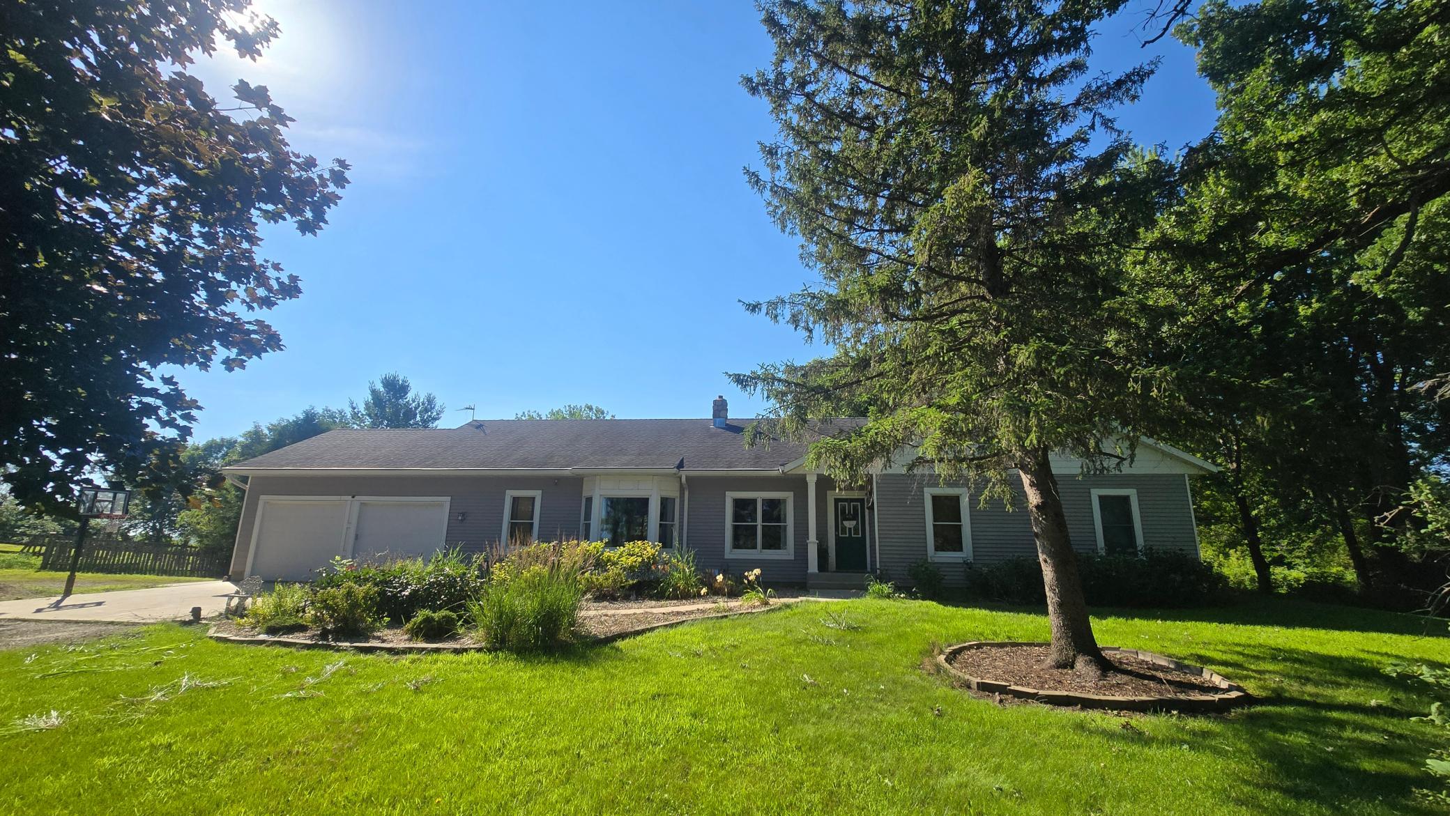 2nd image of 26722 825th Ave, Hollandale, MN 56045 | MLS# 7110554