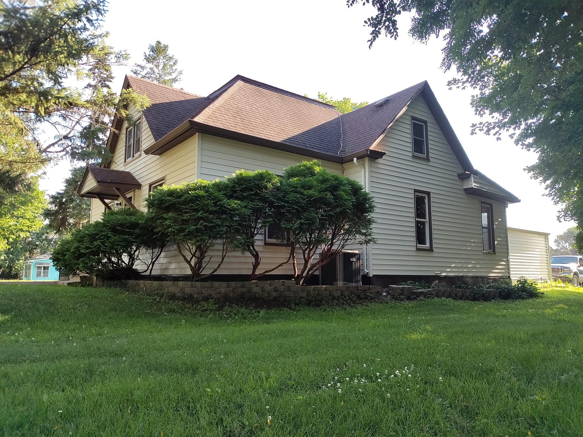 Homes for sale in Sanborn, MN | 321 S Main St, Sanborn, MN 56083 | MLS# 7110561