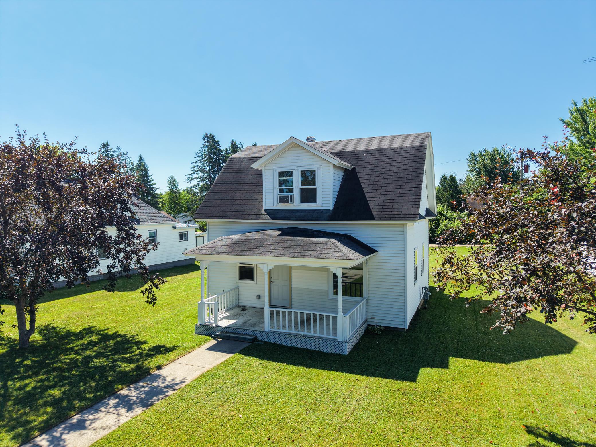 Homes for sale in Sebeka, MN | 313 Minnesota Ave E, Sebeka, MN 56477 | MLS# 7110570