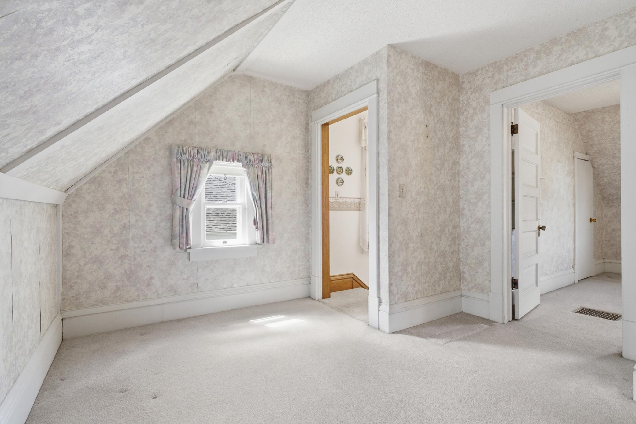 29th image of 827 7th Ave Sw, Faribault, MN 55021 | MLS# 7110676