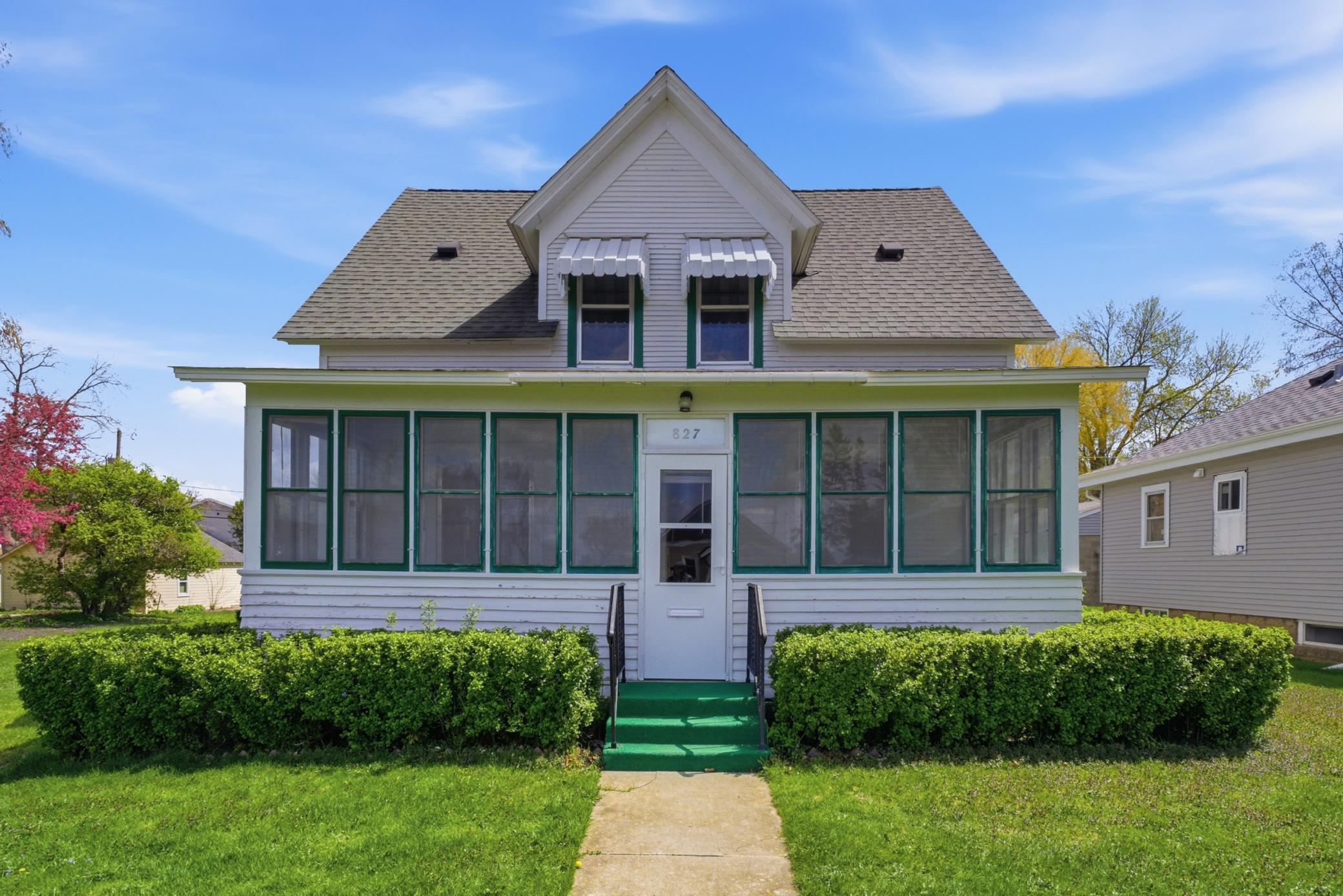 1st image of 827 7th Ave Sw, Faribault, MN 55021 | MLS# 7110676