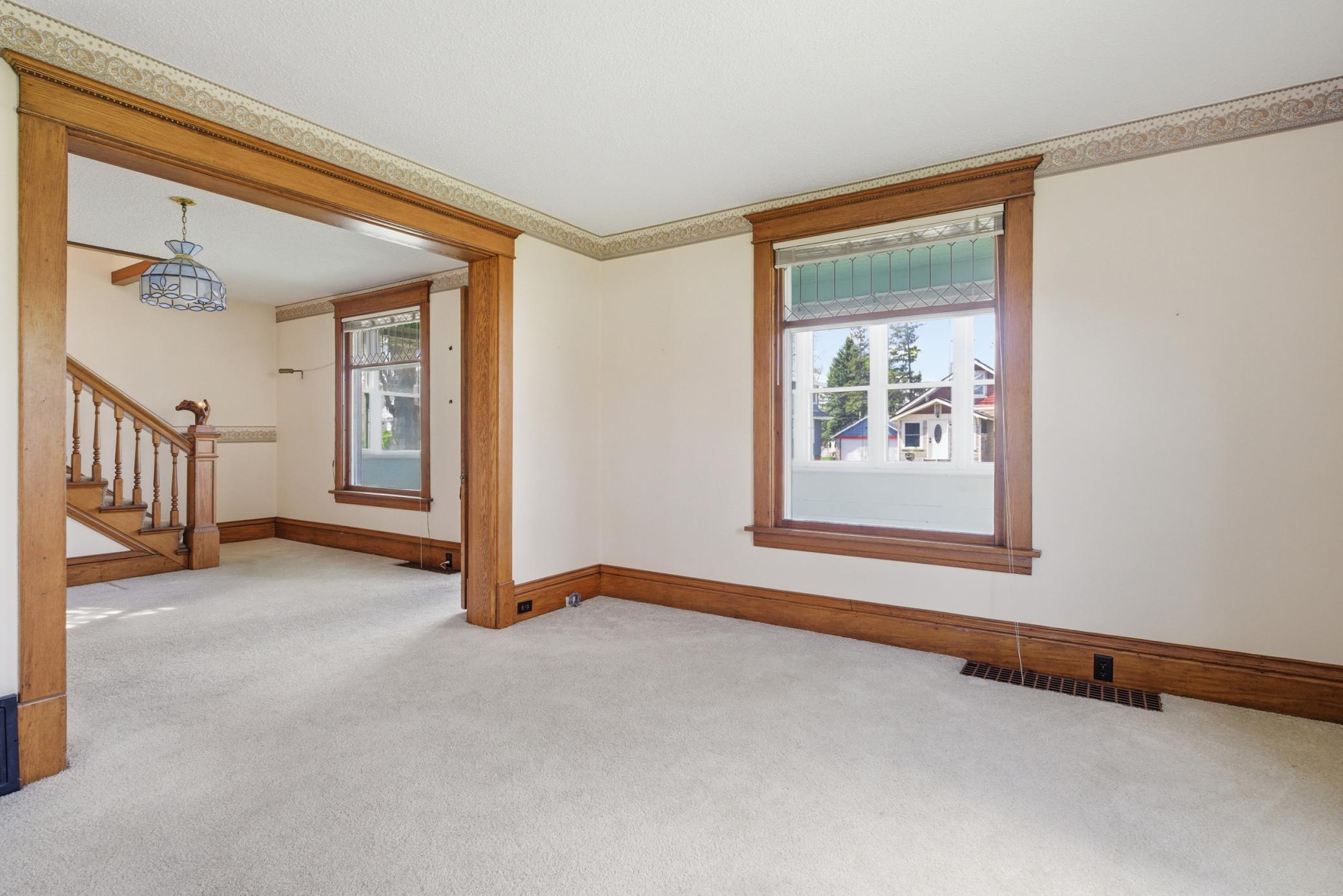 5th image of 827 7Th Ave Sw, Faribault, MN 55021 | MLS# 7110676