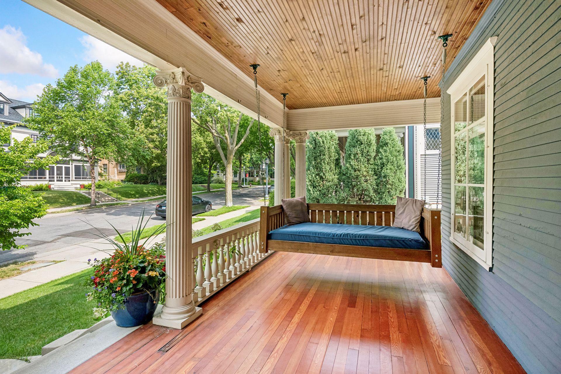 4th image of 1815 Fremont Ave S, Minneapolis, MN 55403 | MLS# 7110682