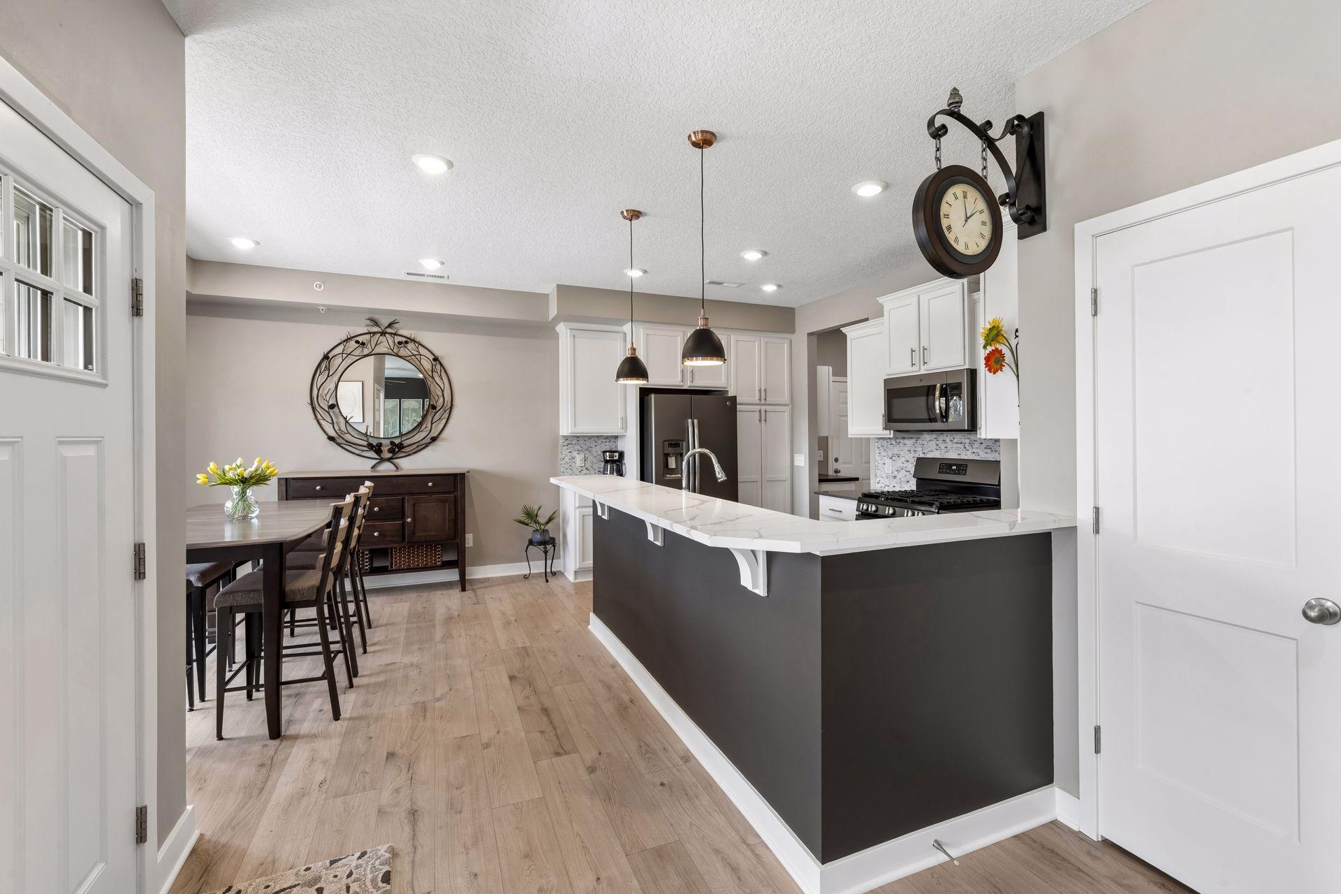 5th image of 19520 Laurel Ct, Maple Grove, MN 55311 | MLS# 7110705