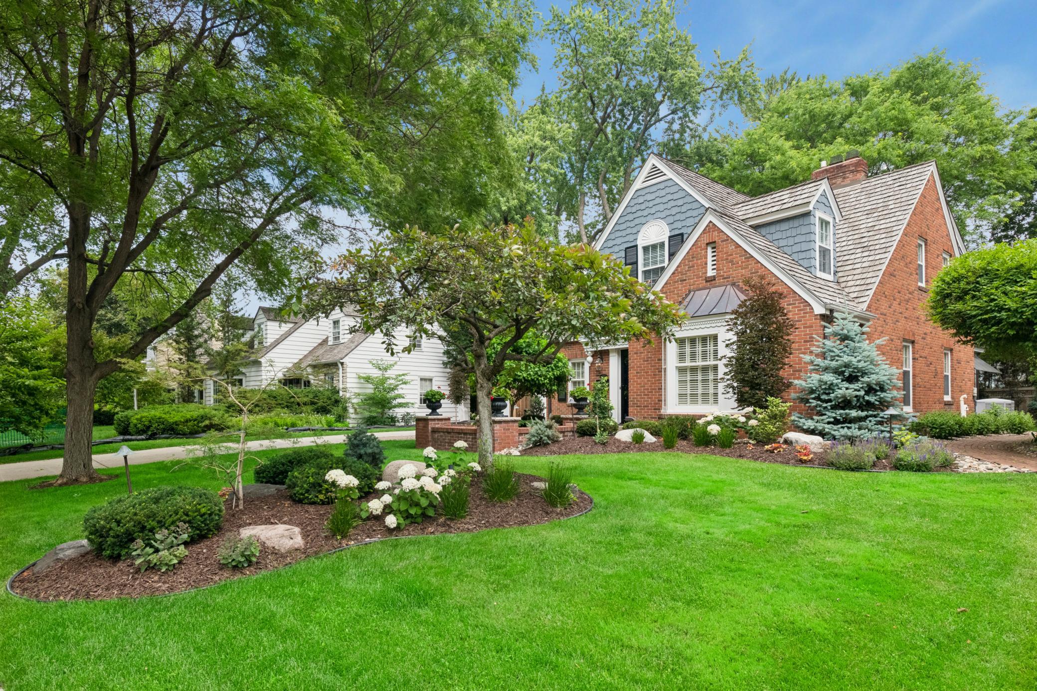 2nd image of 5011 Bruce Ave, Minneapolis, MN 55424 | MLS# 7110712