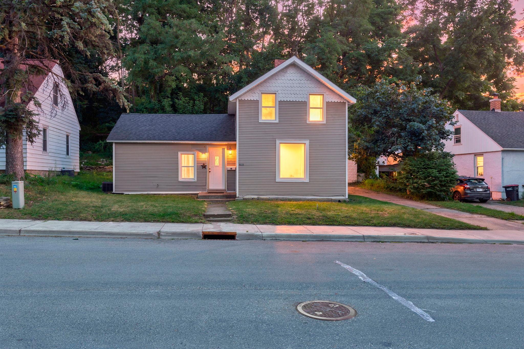 1st image of 1030 Putnam Ave, Red Wing, MN 55066 | MLS# 7110715
