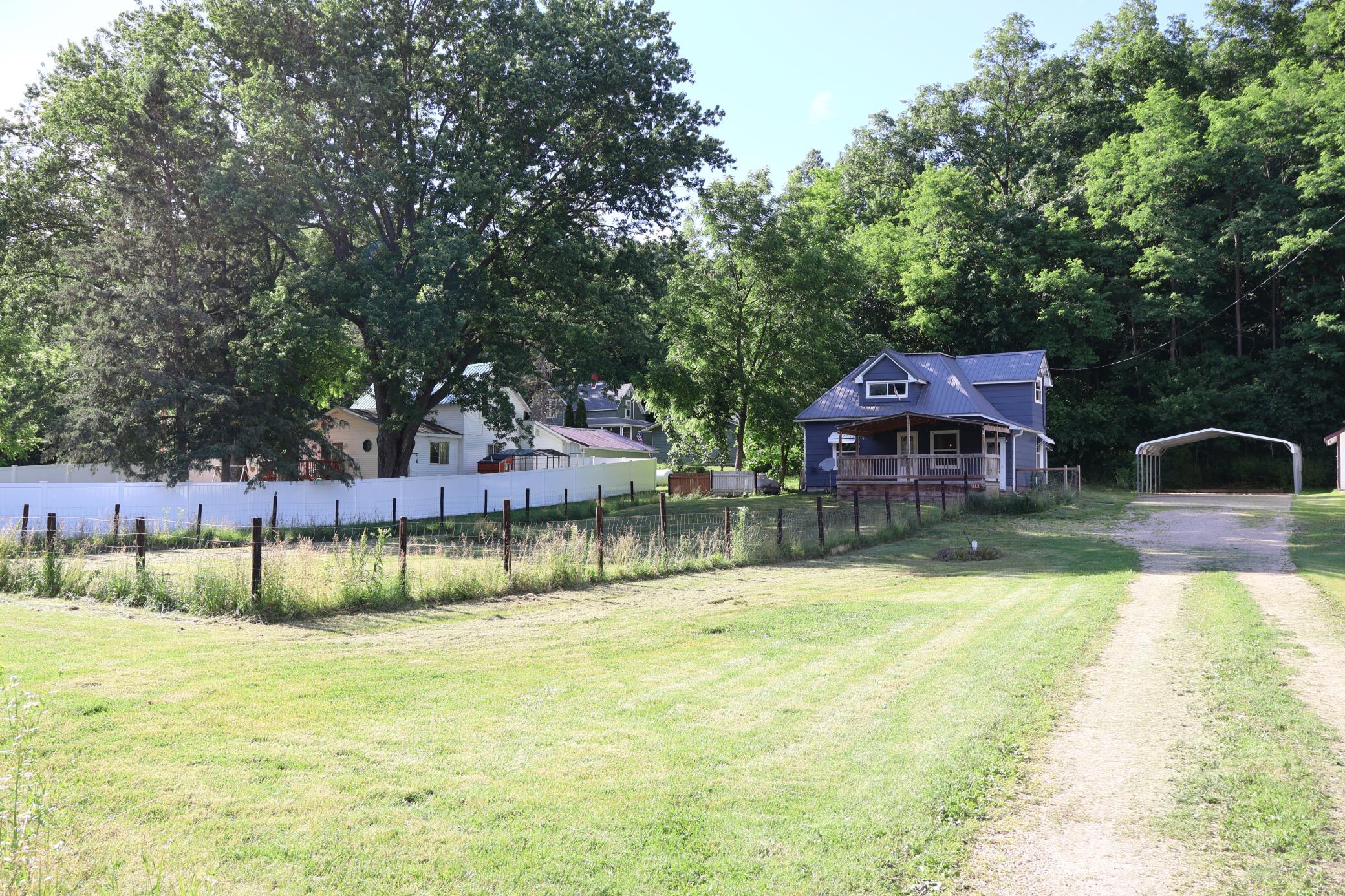 4th image of 115 4Th Ave, Cashton, WI 54619 | MLS# 7110755