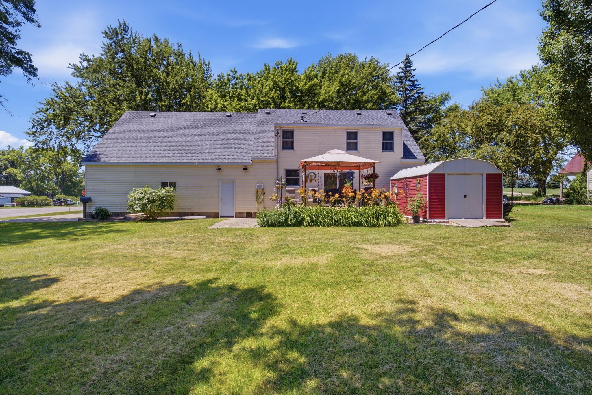 4th image of 103 Ne Main St, Blomkest, MN 56216 | MLS# 7110757
