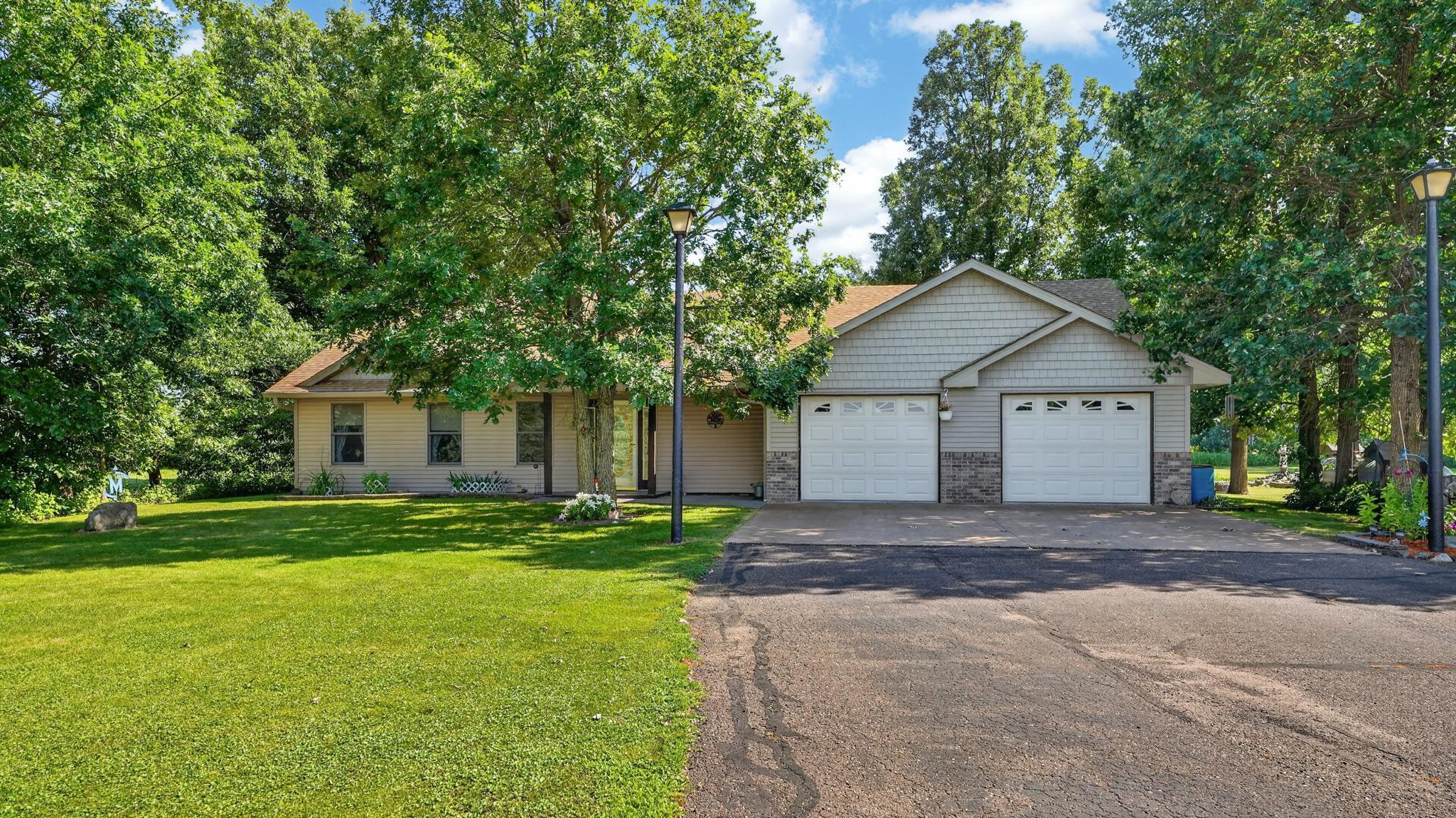 1st image of 13082 Beroun Crossing Rd, Brook Park, MN 55007 | MLS# 7110767