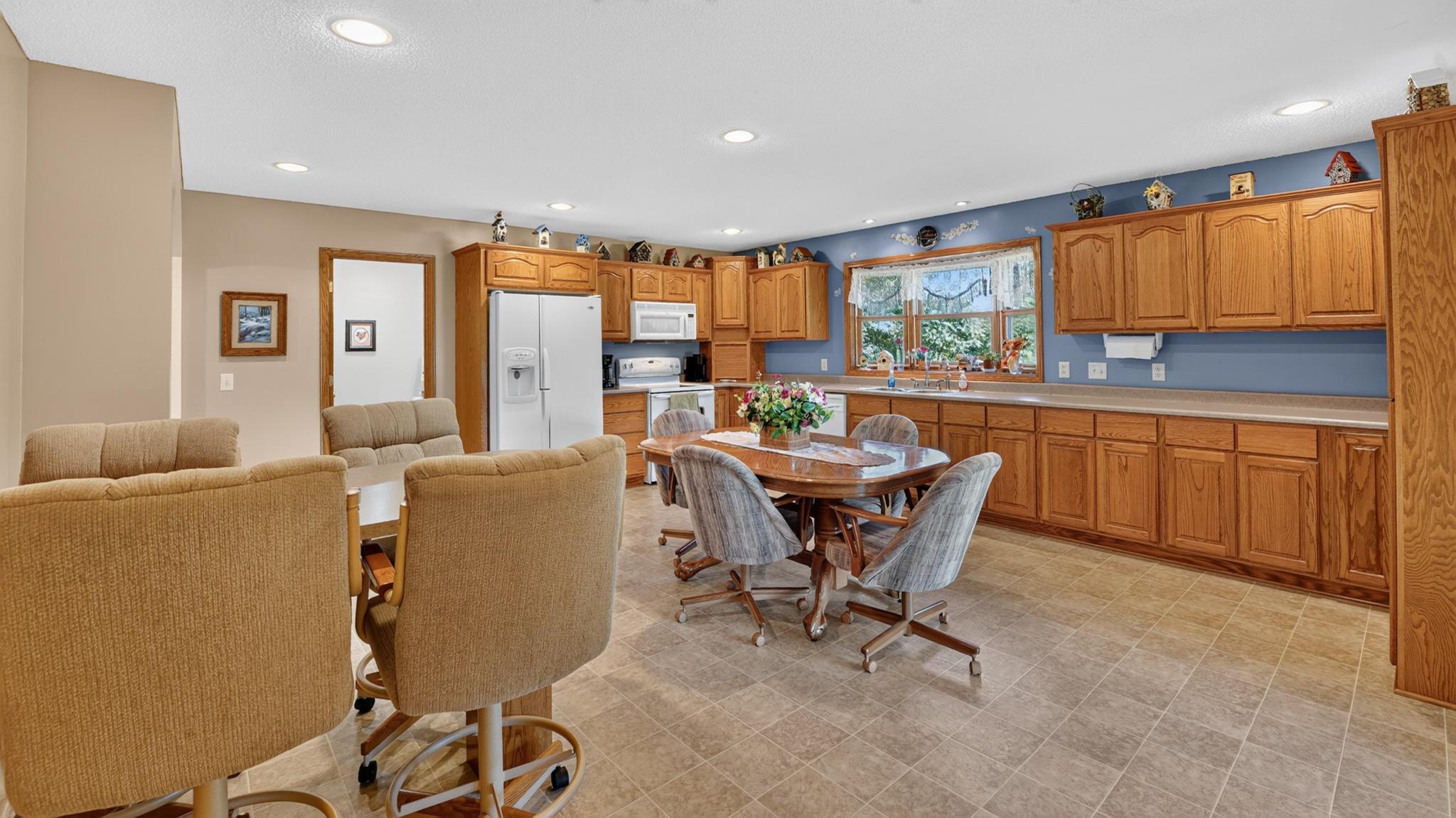 3rd image of 13082 Beroun Crossing Rd, Brook Park, MN 55007 | MLS# 7110767