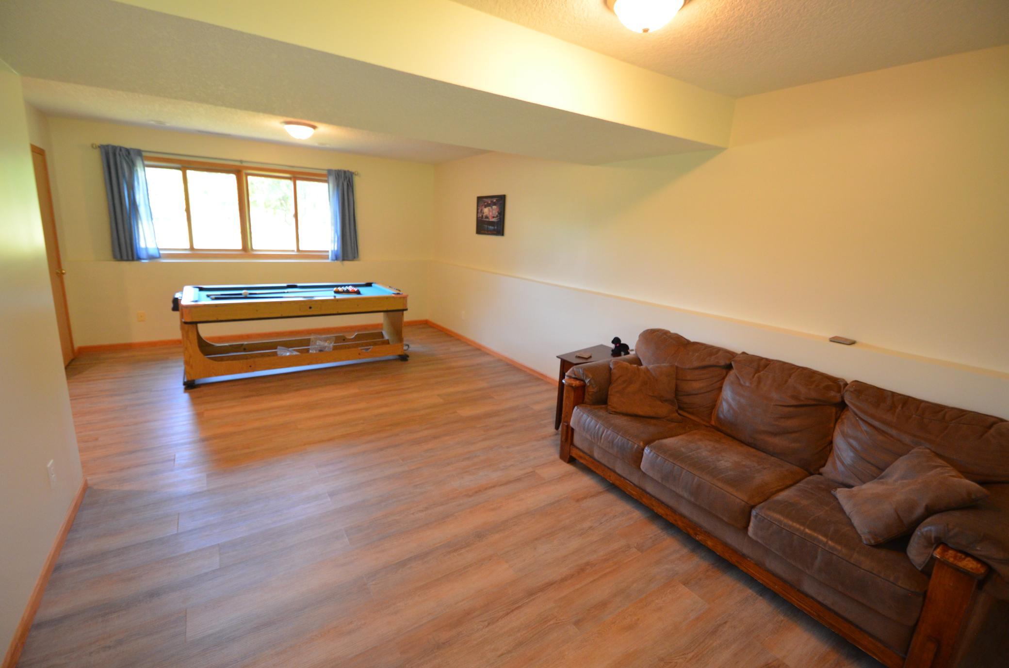 43rd image of 18180 Franconia Trl, Shafer, MN 55074 | MLS# 7110789