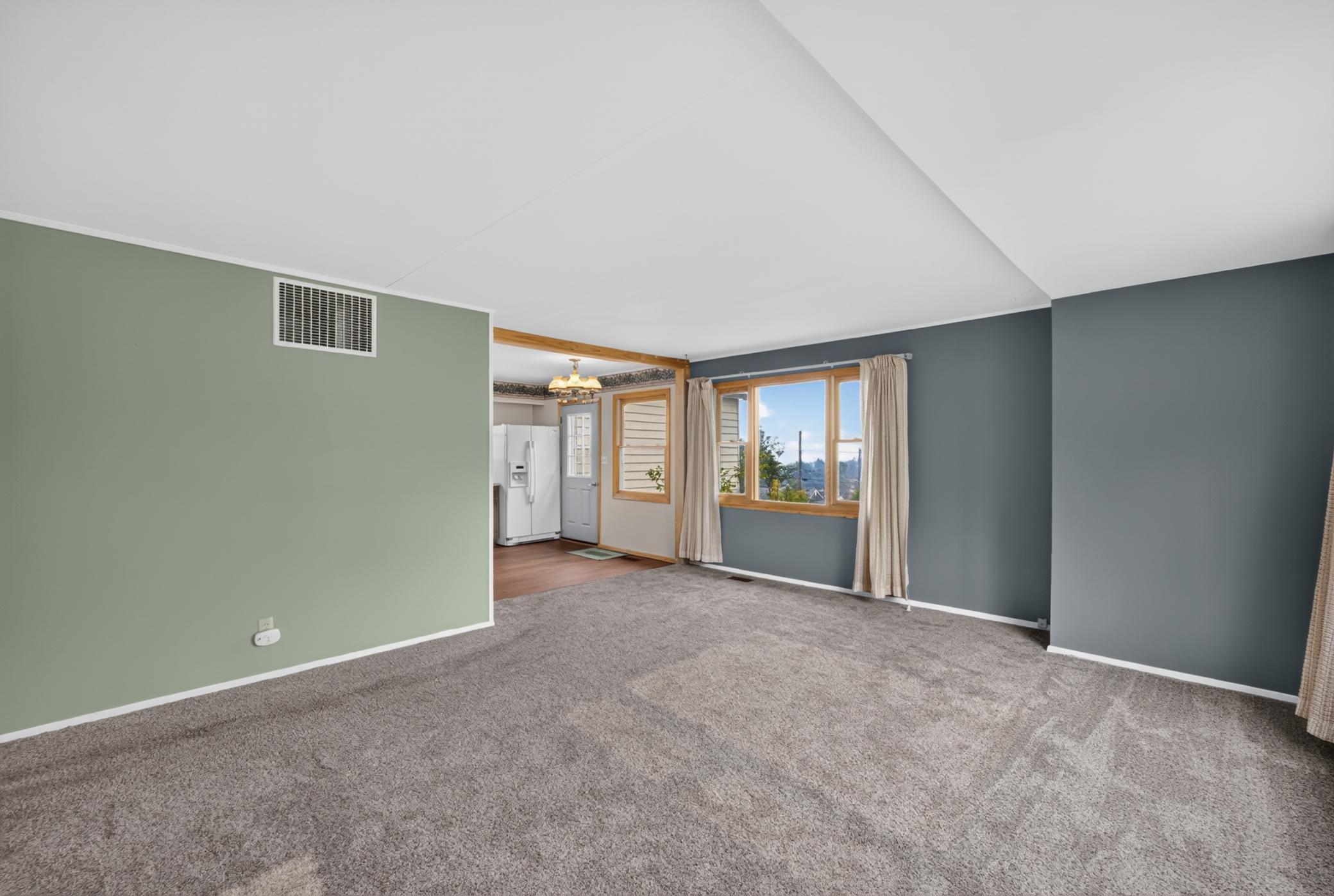 4th image of 16 Carter Ln, Silver Bay, MN 55614 | MLS# 7110823