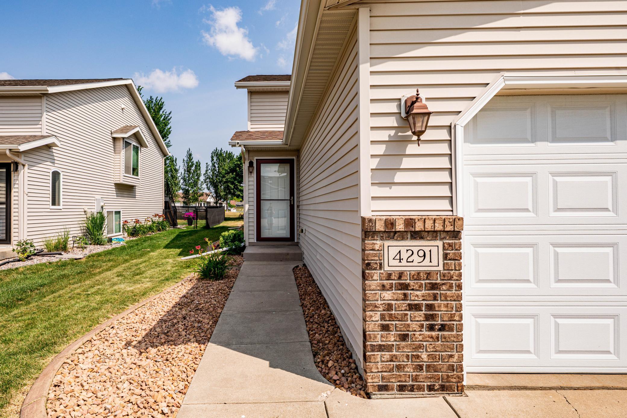 2nd image of 4291 39th Ave S, Fargo, ND 58104 | MLS# 7110843