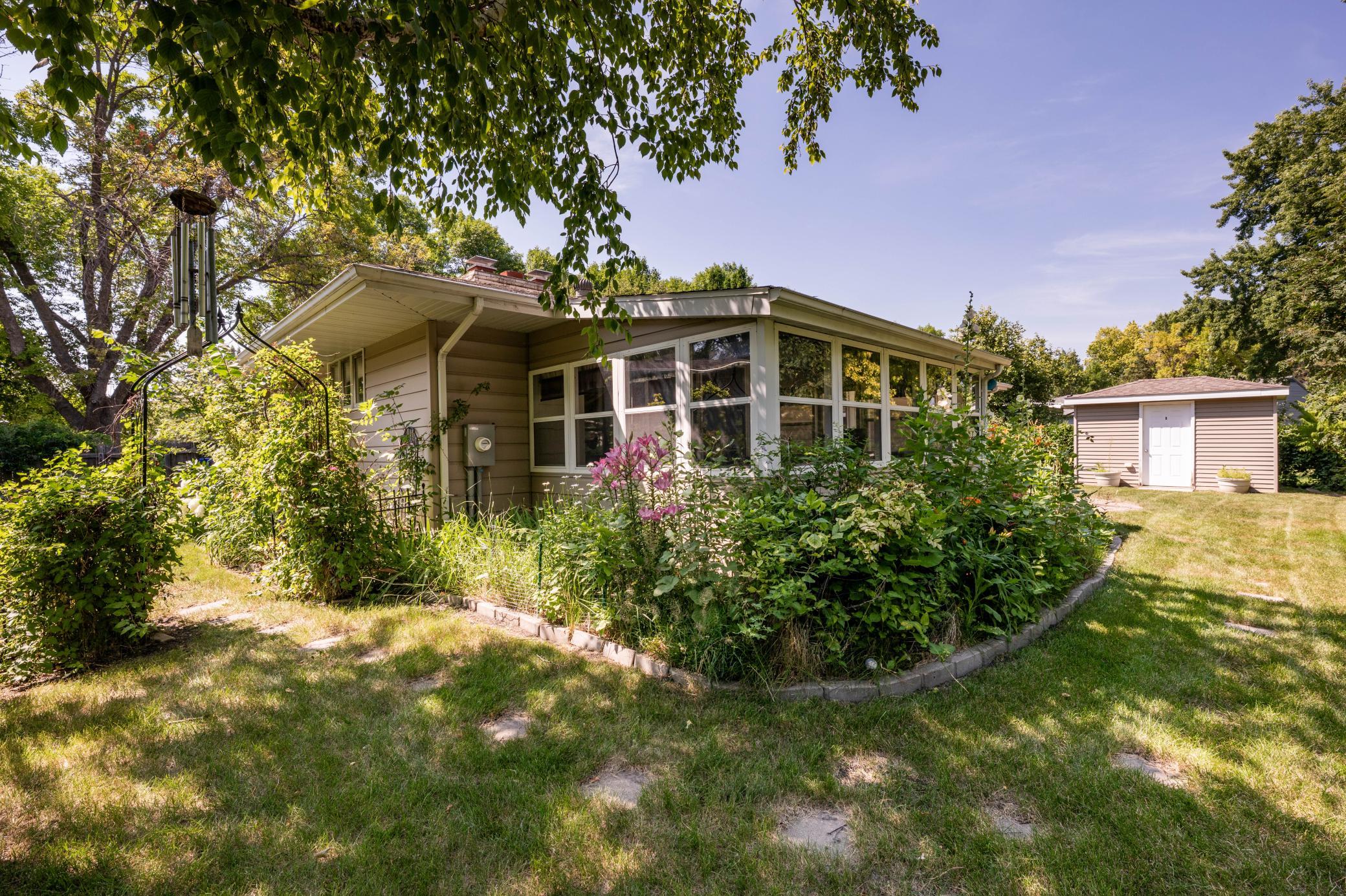 4th image of 2474 W Country Club Dr S, Fargo, ND 58103 | MLS# 7110873