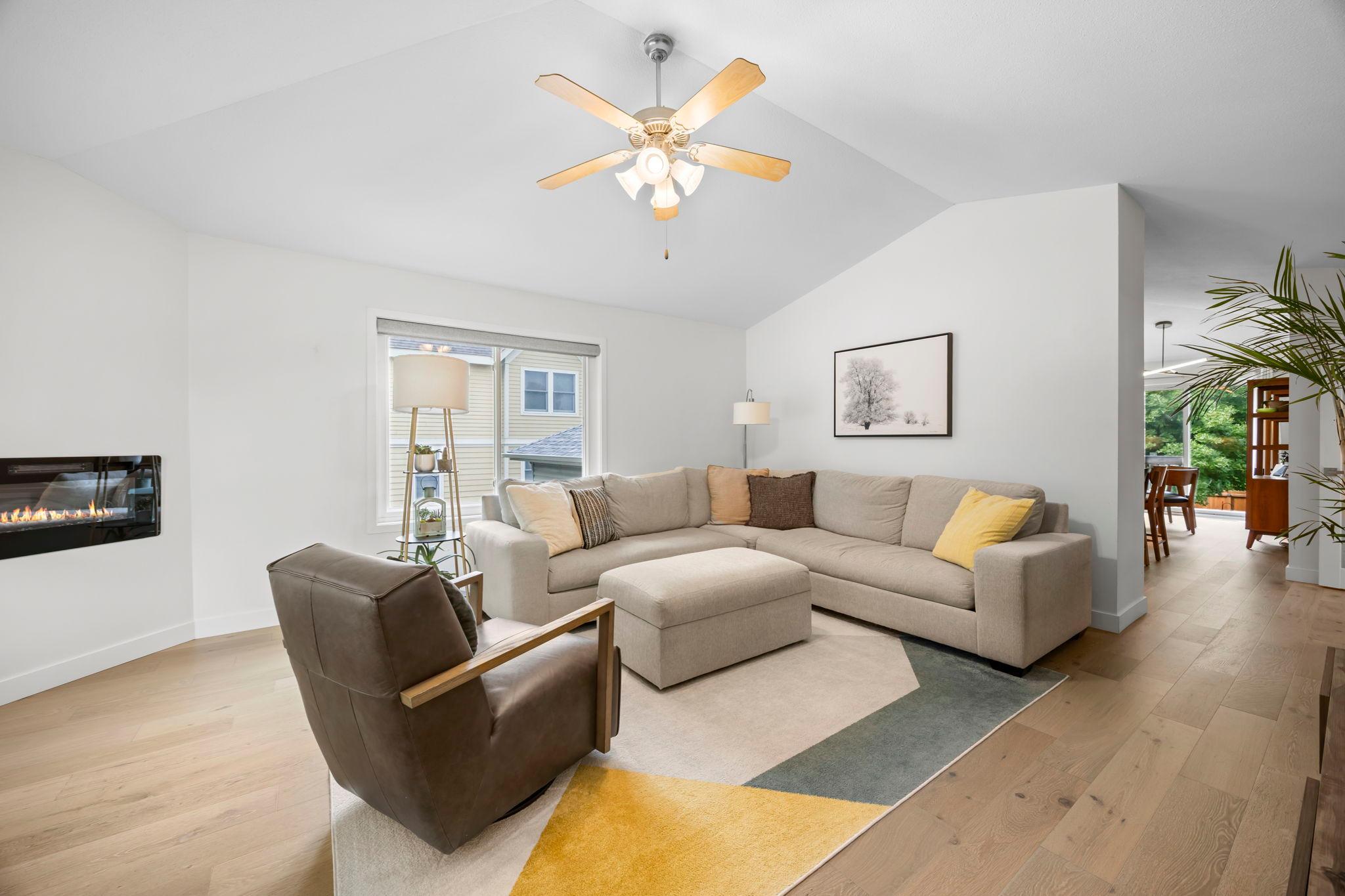 3rd image of 1904 Wilcox Blvd W, Northfield, MN 55057 | MLS# 7110894