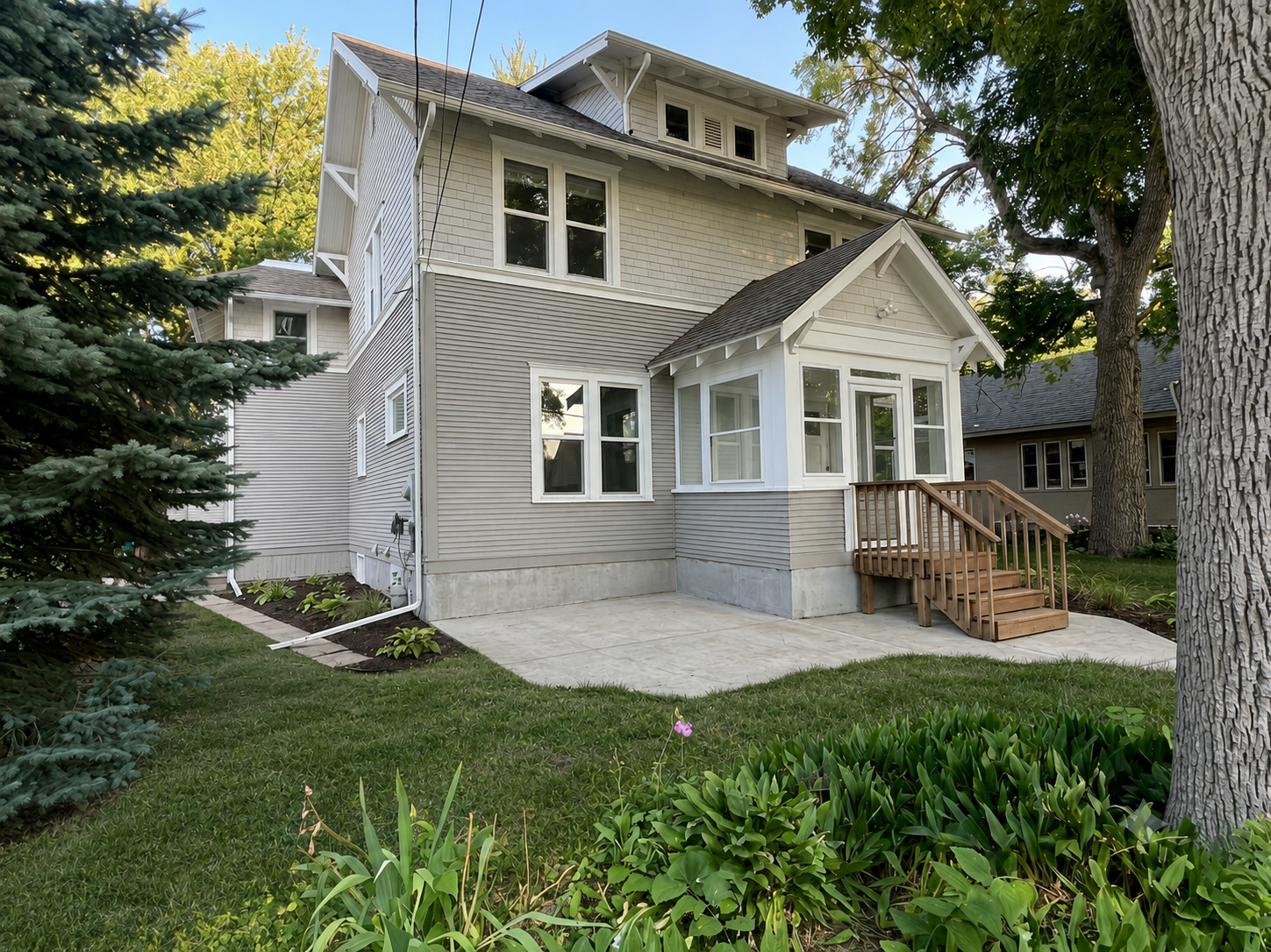 1st image of 711 Clausen Ave, Albert Lea, MN 56007 | MLS# 7110904