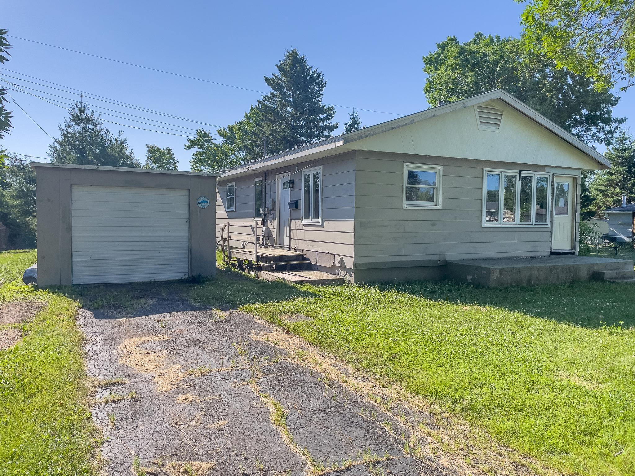 1st image of 25 Gibson Rd, Silver Bay, MN 55614 | MLS# 7110949