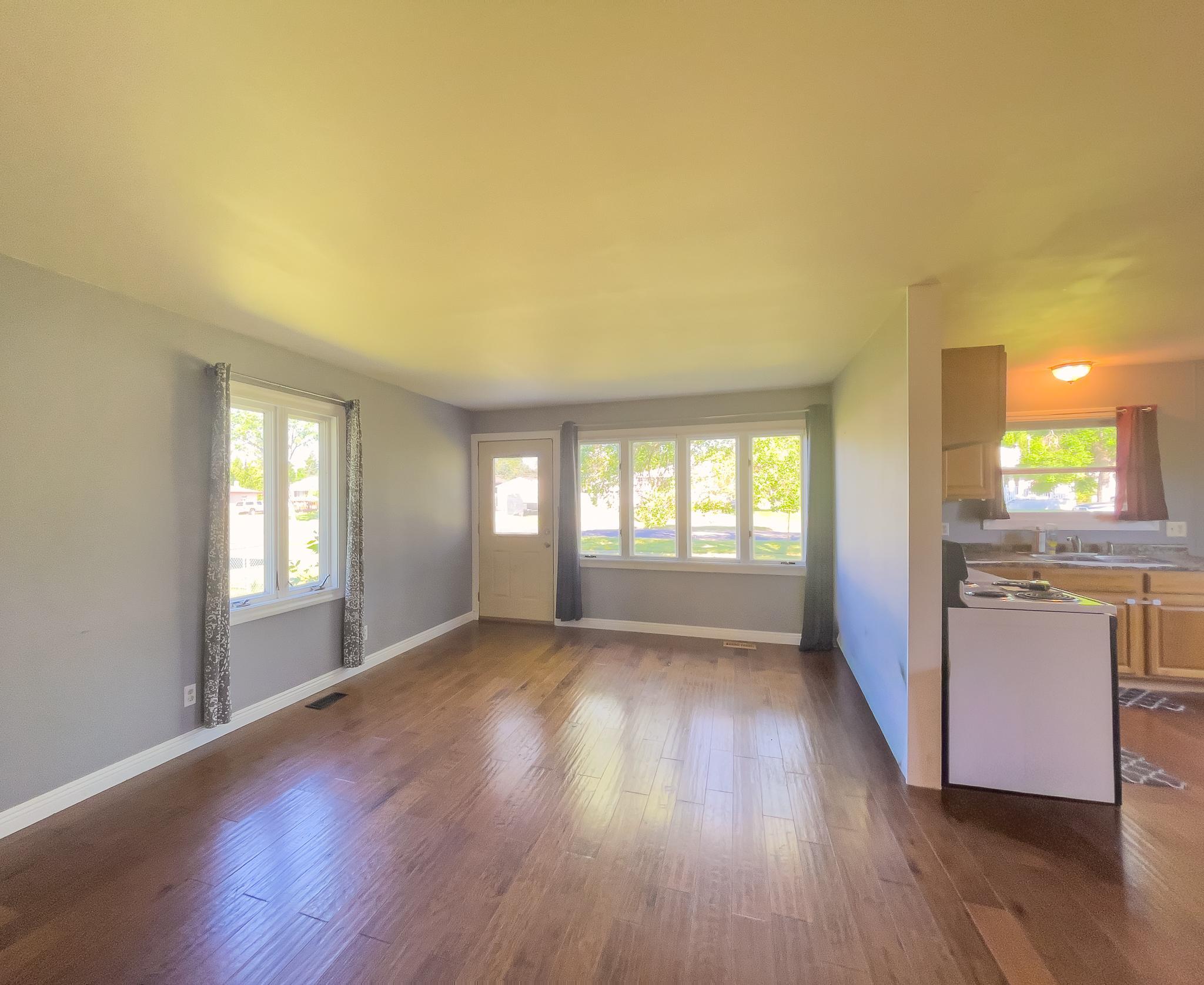 2nd image of 25 Gibson Rd, Silver Bay, MN 55614 | MLS# 7110949
