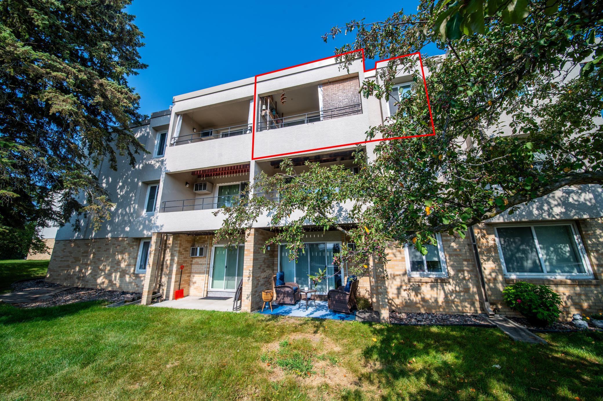 3rd image of 358 Elton Hls Dr NW, Rochester, MN 55901