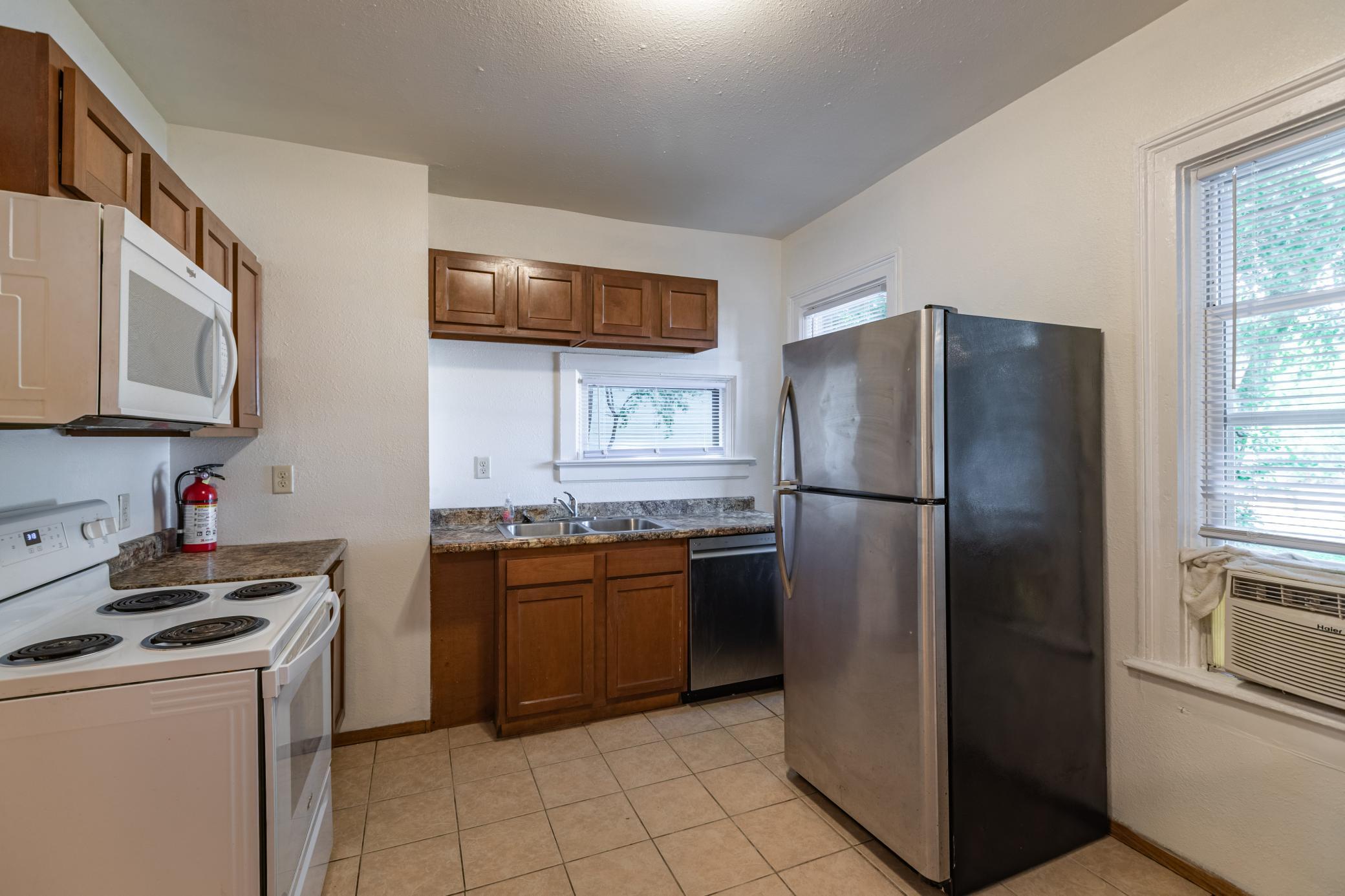 5th image of 803 W 5Th St, Winona, MN 55987 | MLS# 7111039