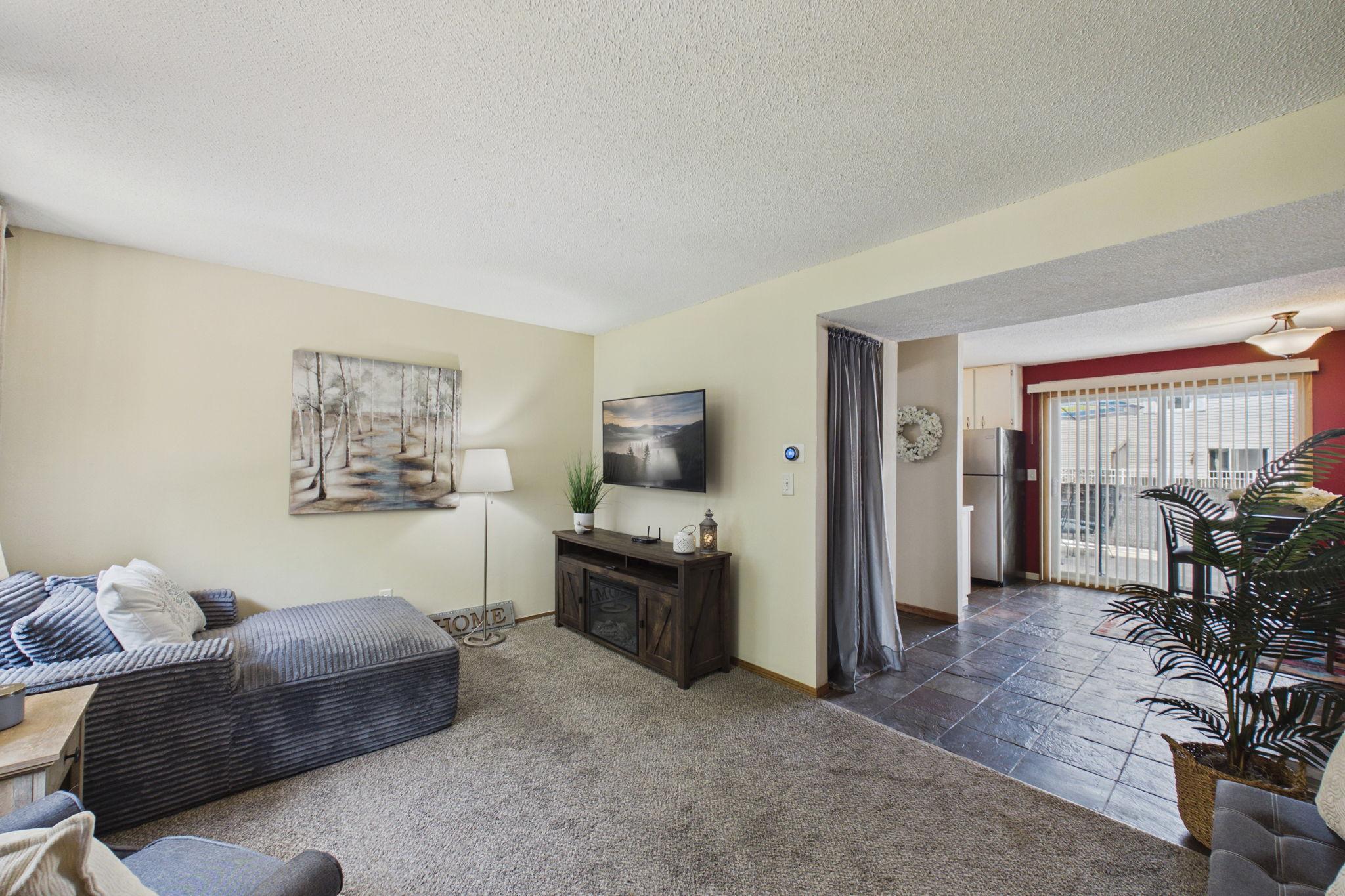 5th image of 1467 Goodwin Ave N, Saint Paul, MN 55128 | MLS# 7111044