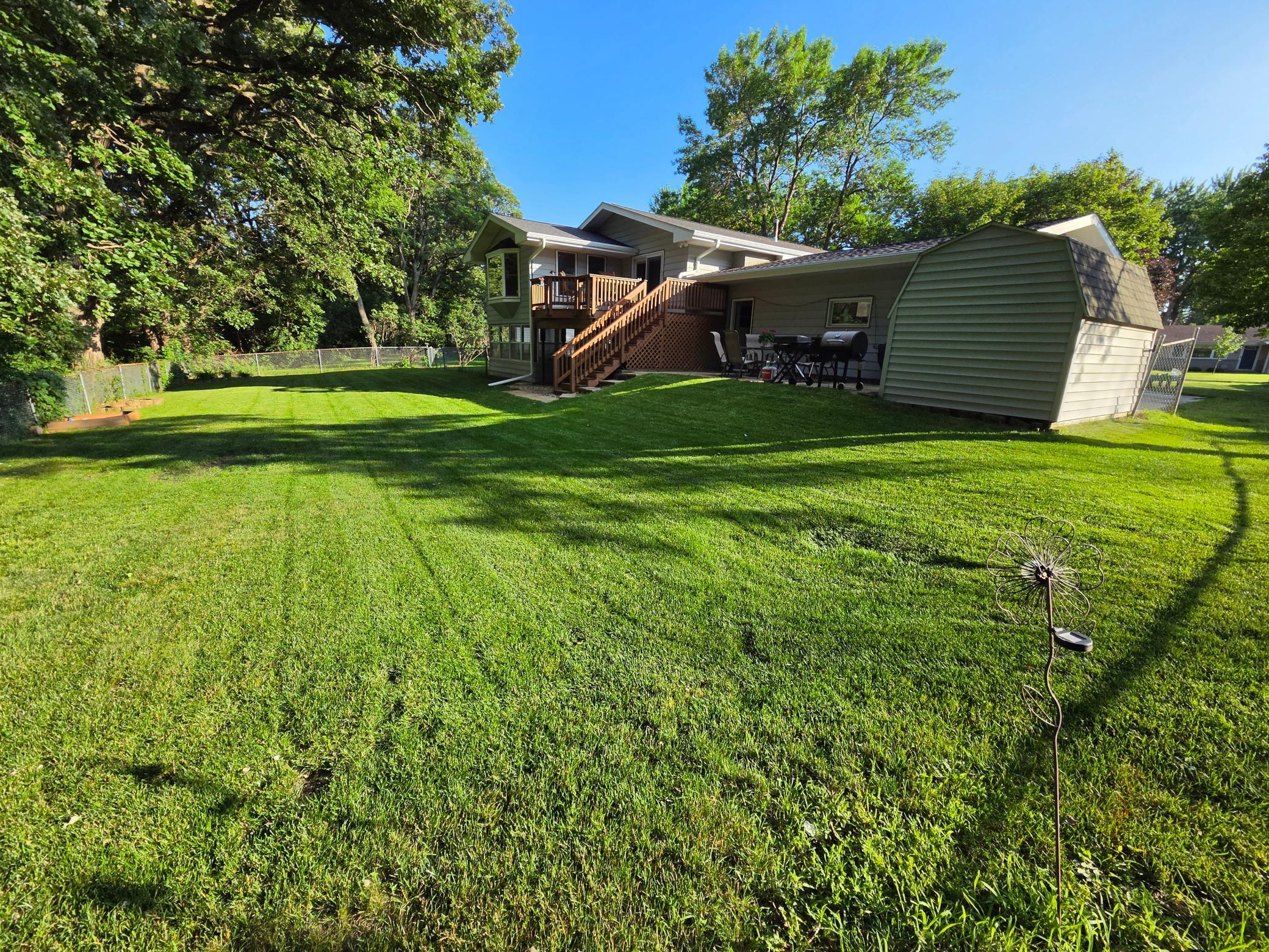 5th image of 411 Ridge Rd, Albert Lea, MN 56007 | MLS# 7111076
