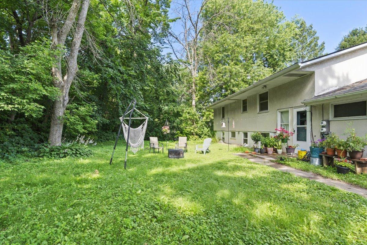 45th image of 84 Logan Ave W, Saint Paul, MN 55118 | MLS# 7111175